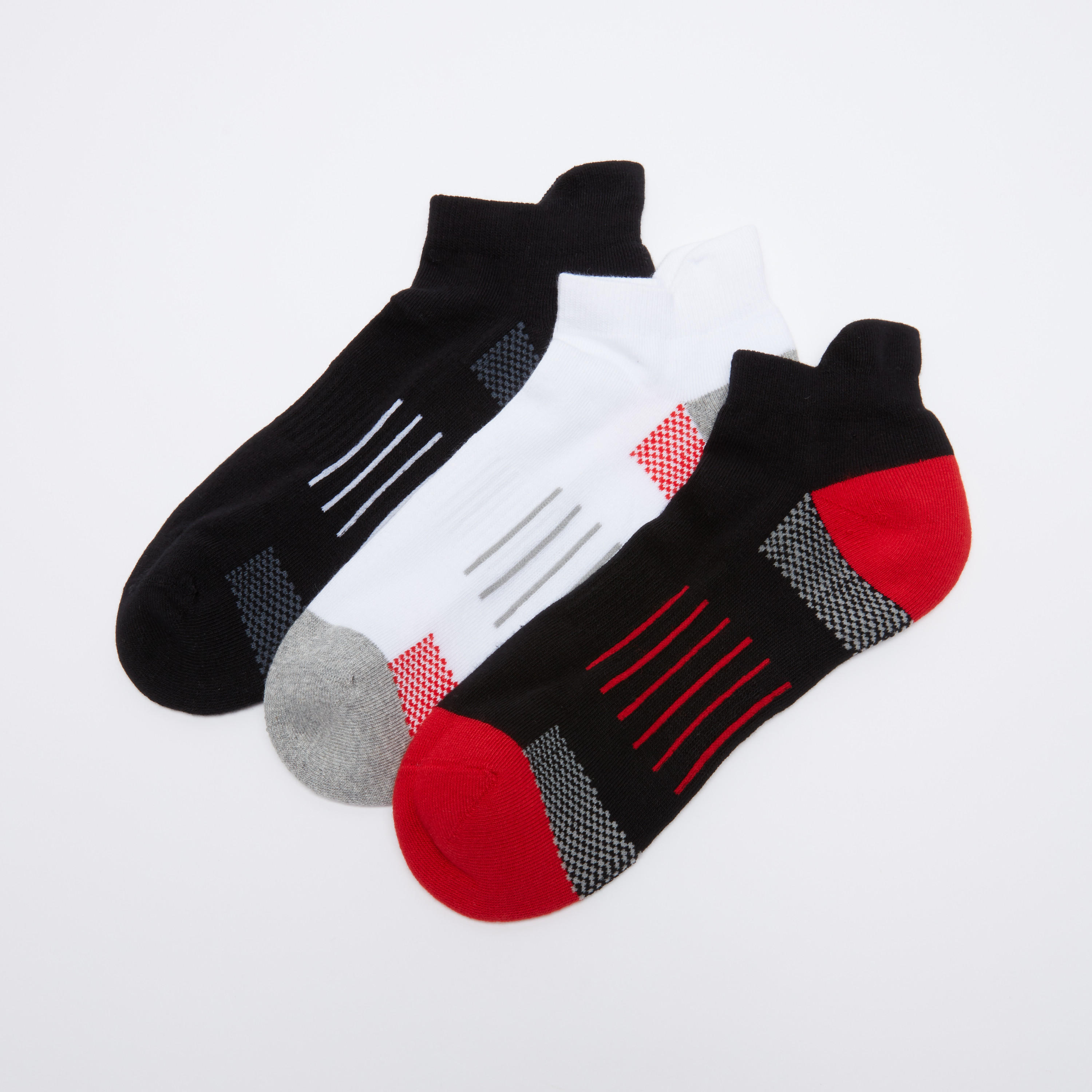 جوارب مضلّعة بطول الكاحل - طقم من 3 أزواج-men-socks-image-2