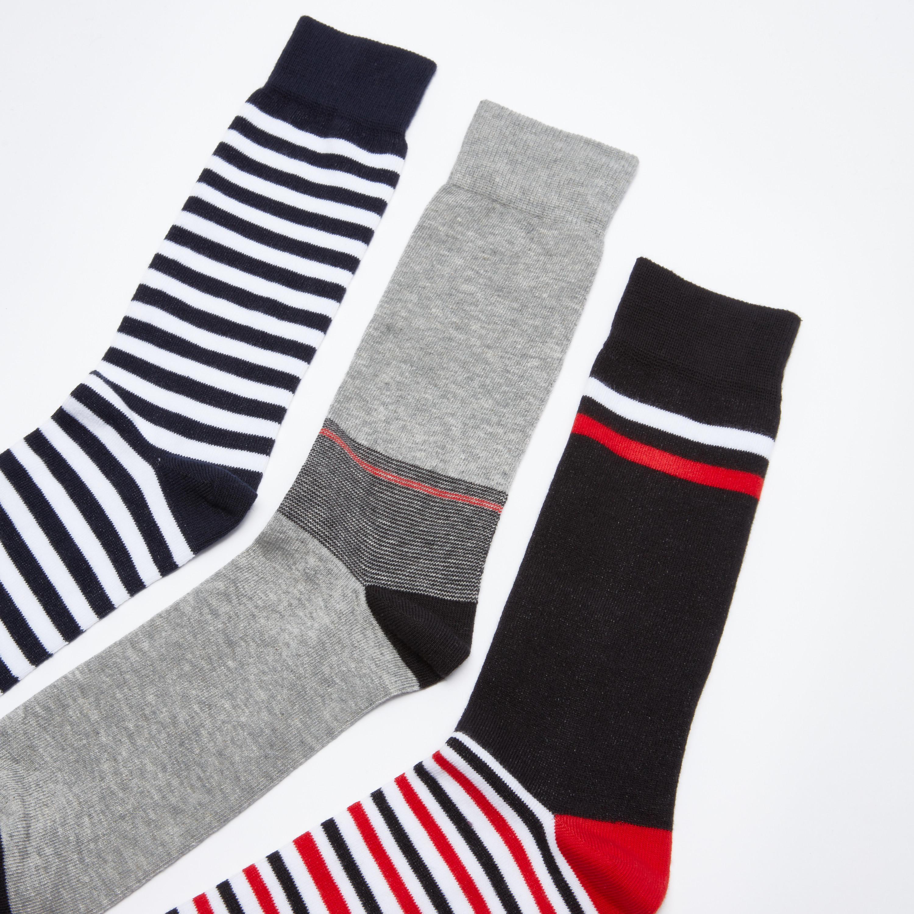 جوارب مقلمة بطول متوسط - طقم من 3 أزواج-men-socks-image-3