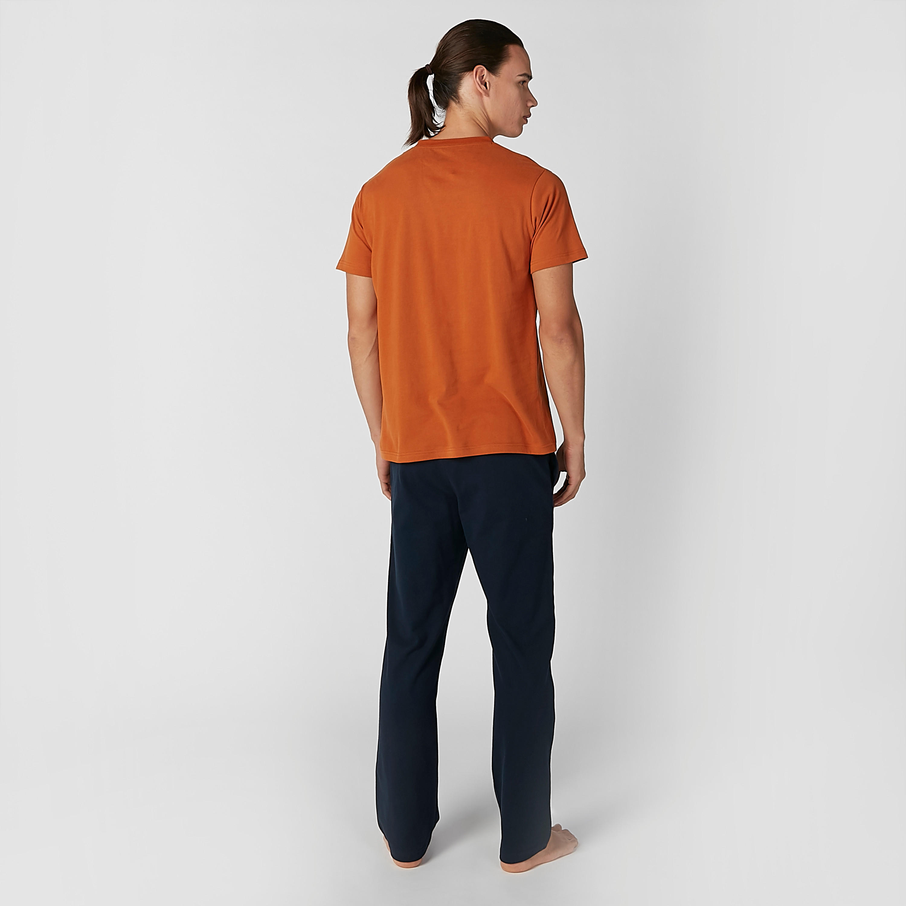 طقم بنطال بيجاما بجيوب وتيشيرت سادة بياقة مستديرة-men-clothing-nightwear-sets-image-1