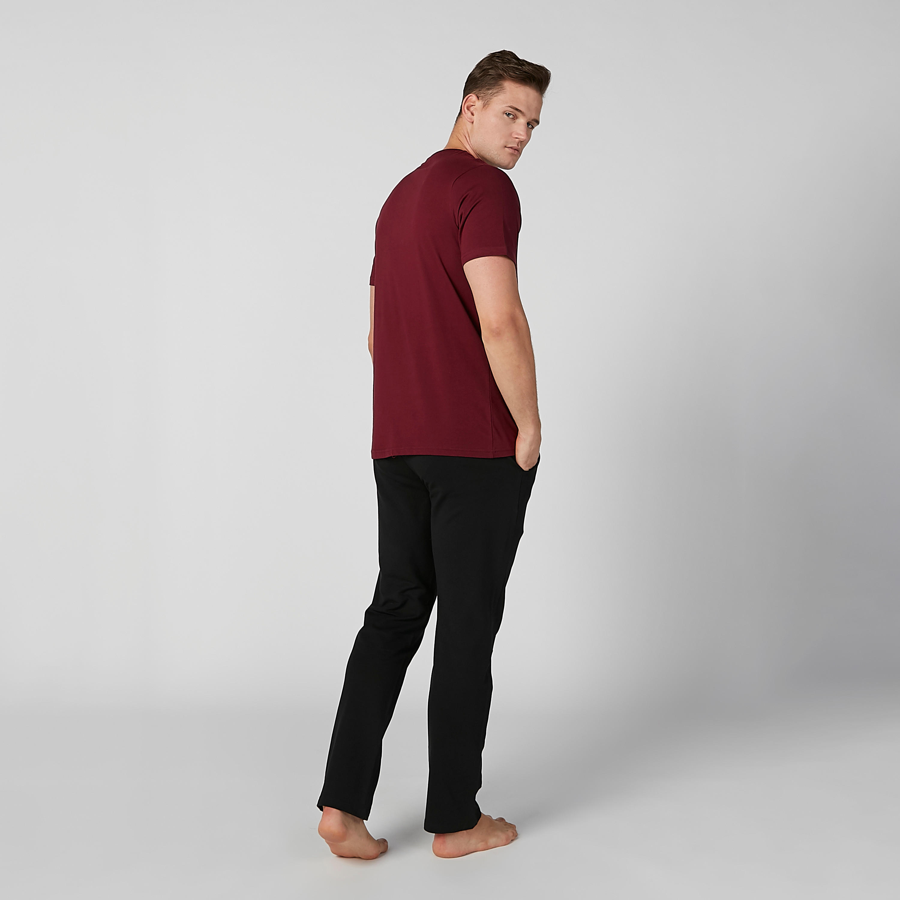 تيشيرت سادة بياقة ضيّقة وأكمام قصيرة - طقم من قطعتين-men-clothing-tshirtsandpolos-tshirts-image-2