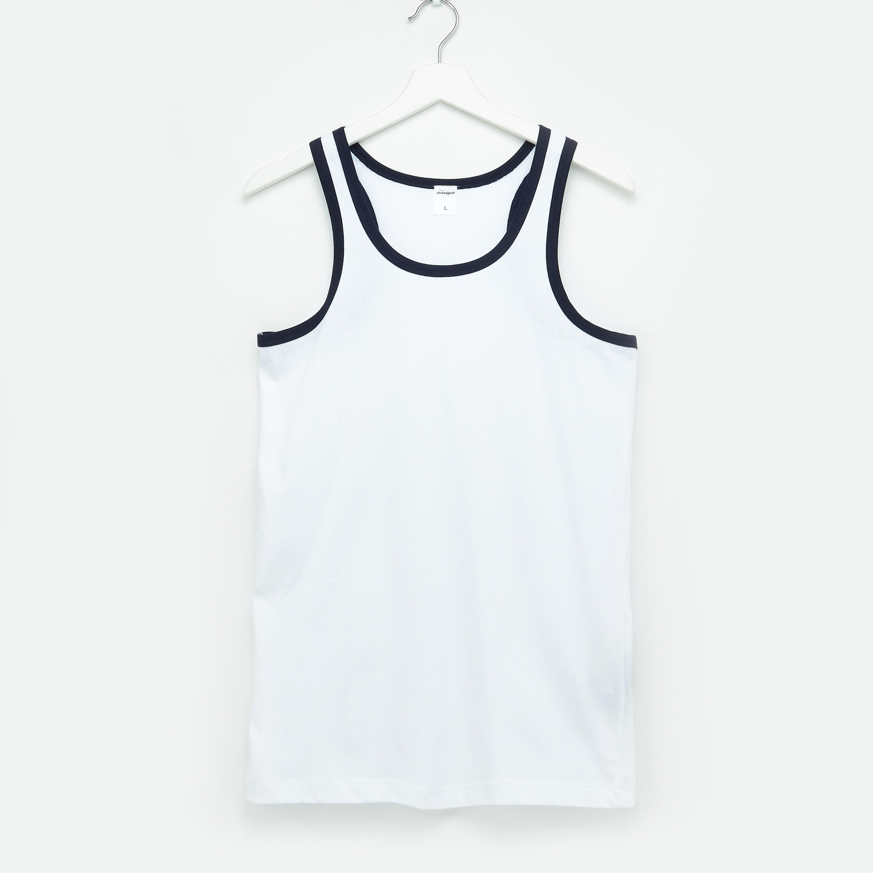 فيست بياقة عميقة وتفاصيل-men-clothing-tshirtsandpolos-vests-image-1