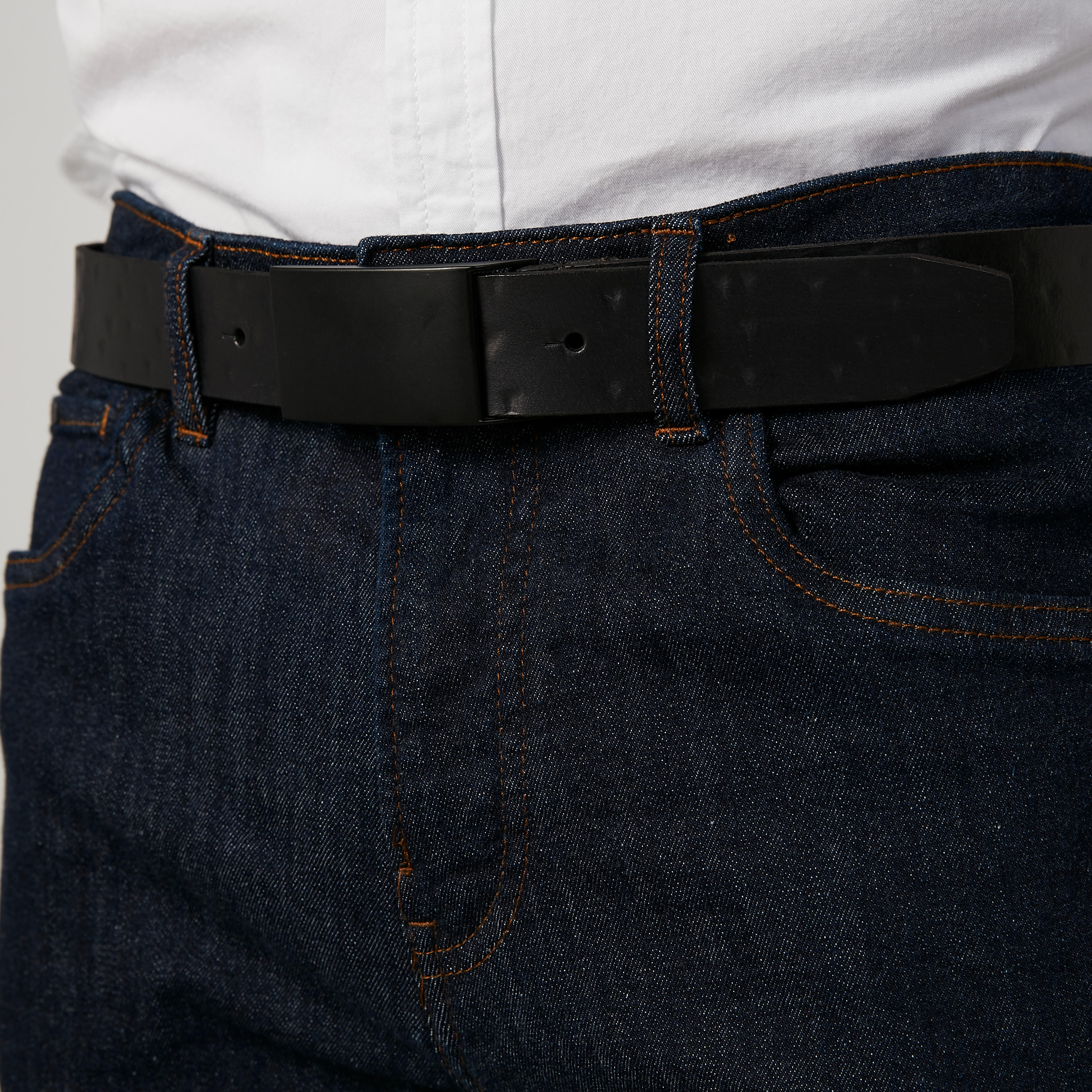 حزام بارز الملمس بإبزيم بدبوس-men-beltsandwallets-belts-image-2