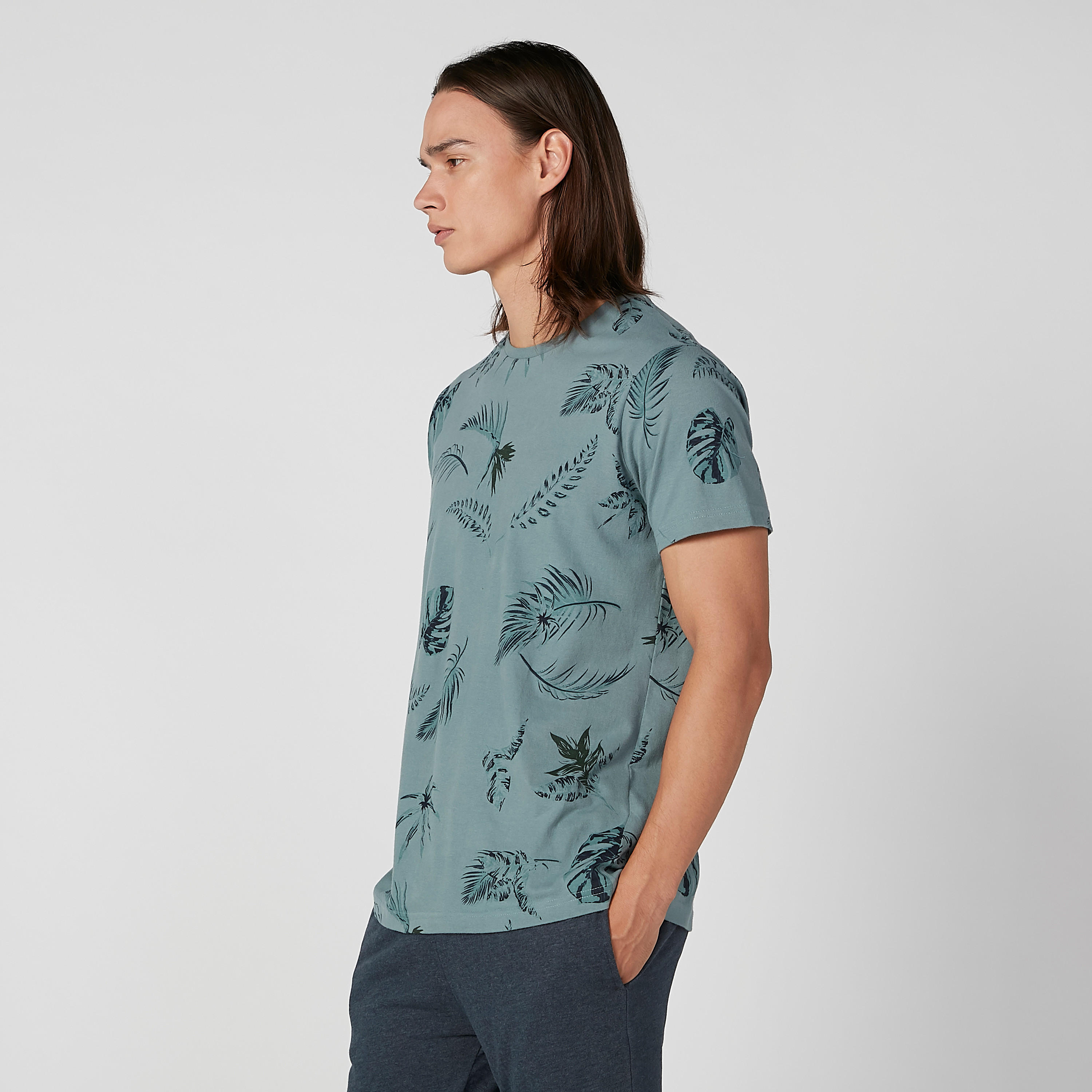 طقم بنطلون بيجاما سادة وتيشيرت بياقة مستديرة وطبعات-men-clothing-nightwear-sets-image-2