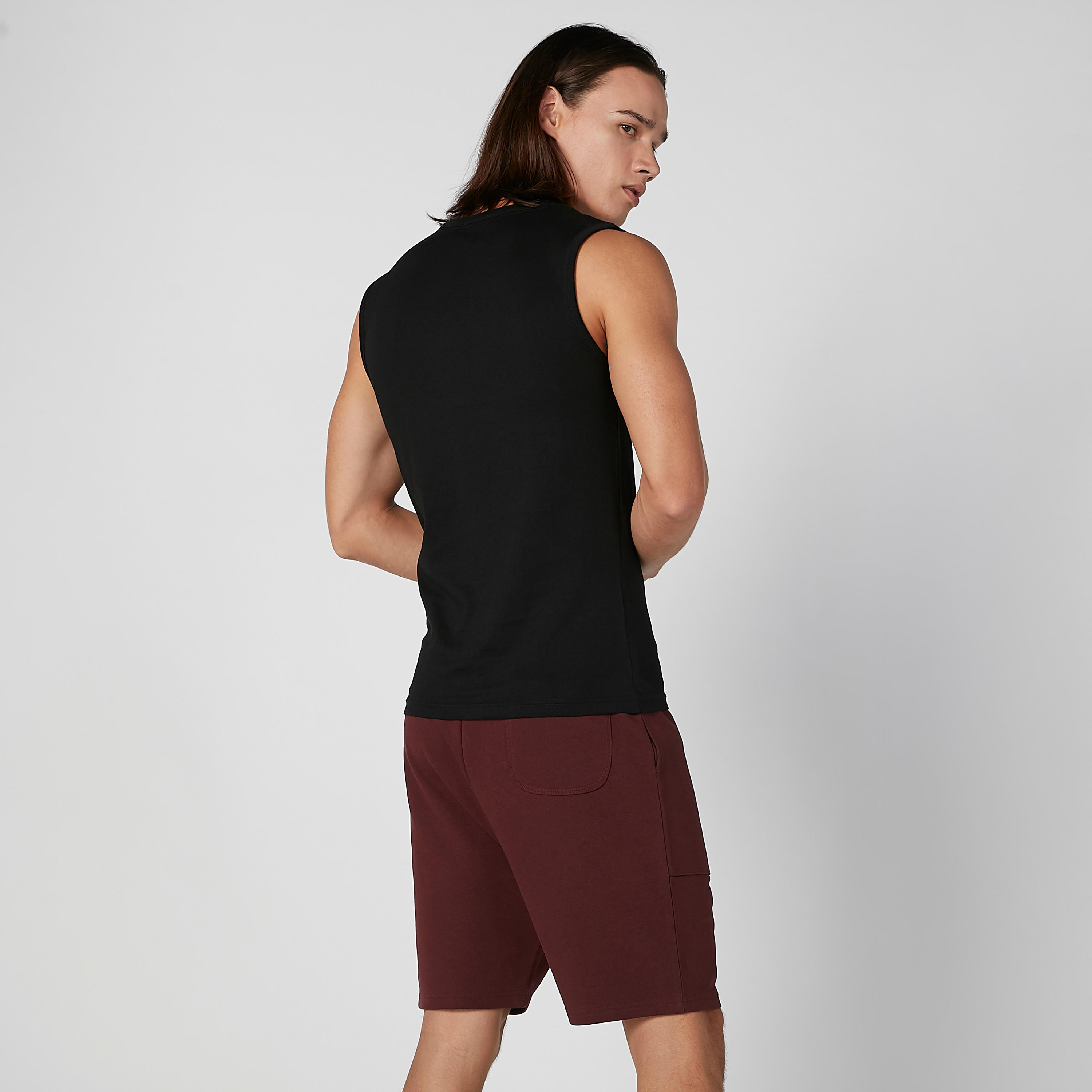 فيست سادة دون أكمام بياقة مستديرة-men-clothing-tshirtsandpolos-vests-image-2