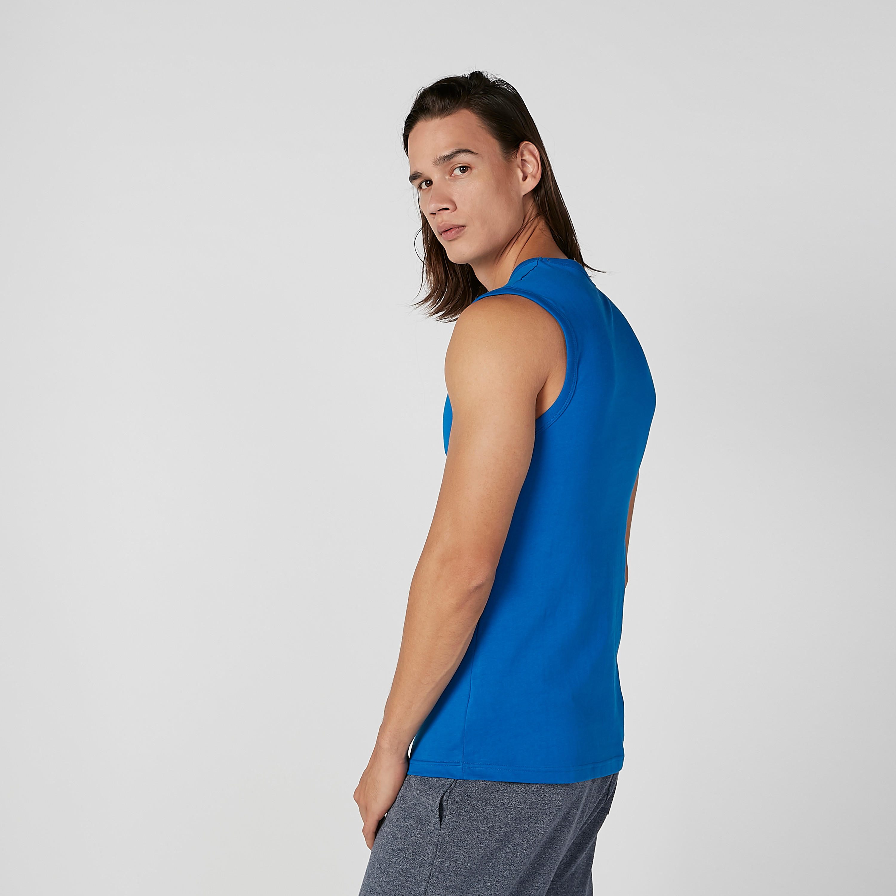 فيست سادة دون أكمام بياقة مستديرة-men-clothing-tshirtsandpolos-vests-image-1