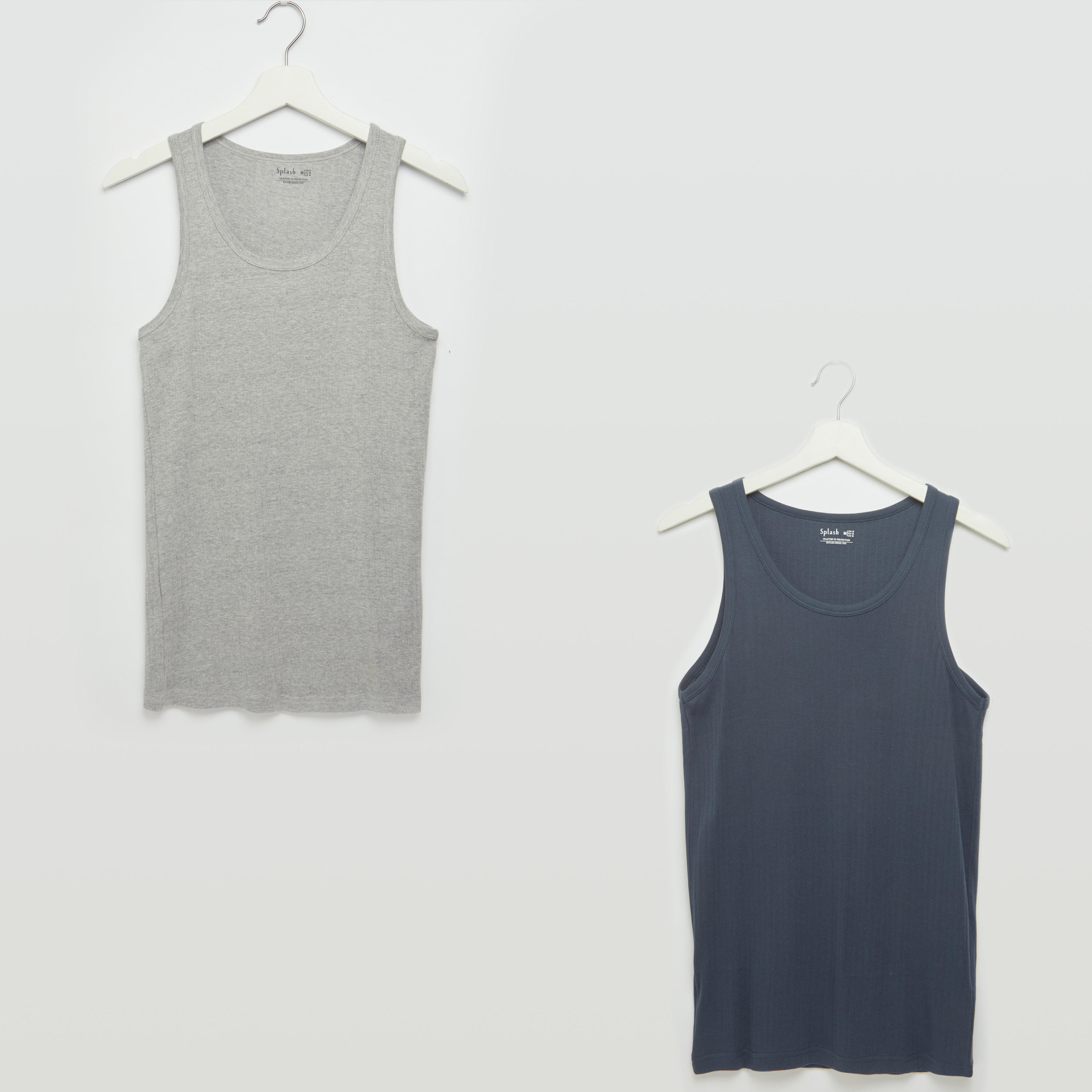 فيست مضلّع بياقة عميقة - طقم من قطعتين-men-clothing-tshirtsandpolos-vests-image-1