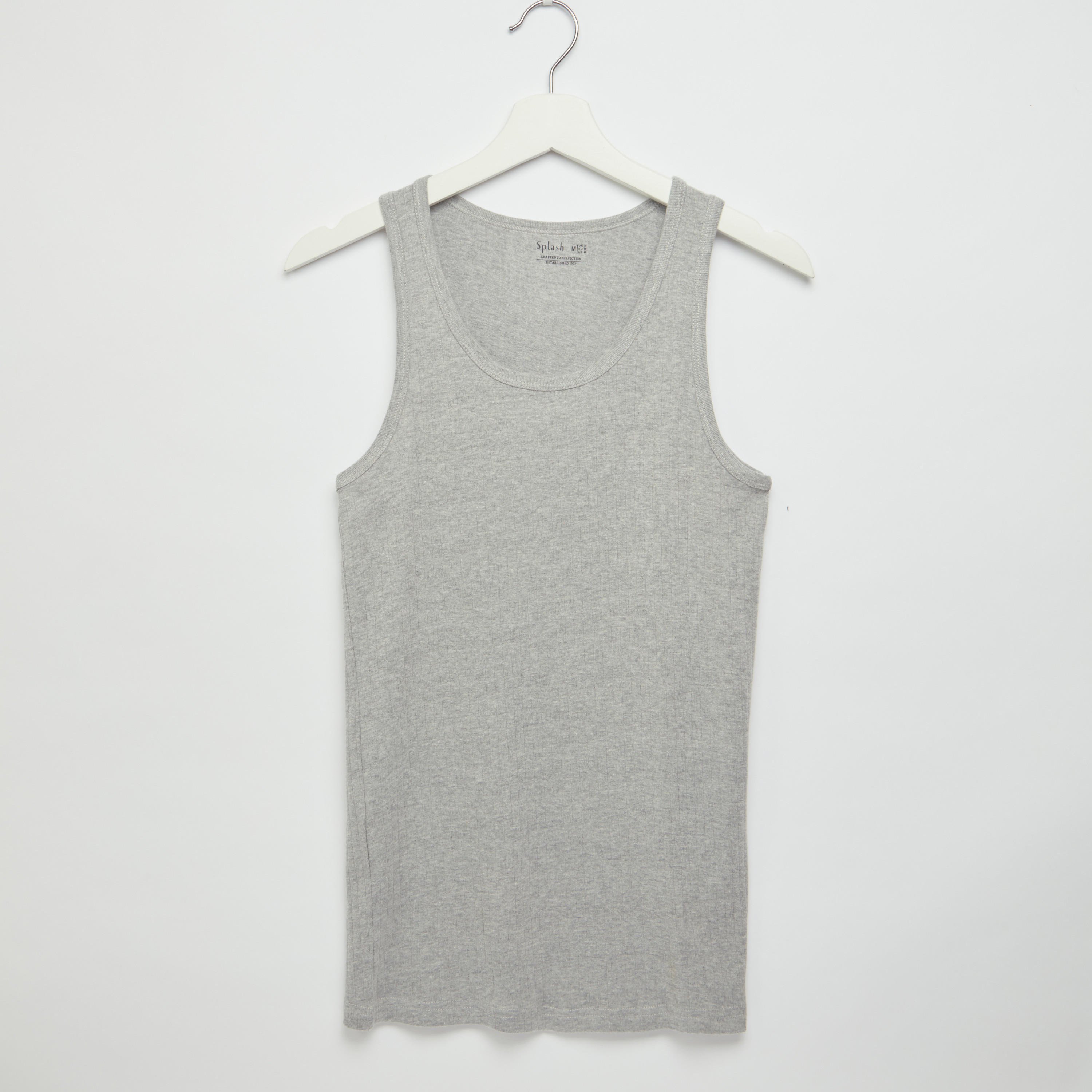 فيست مضلّع بياقة عميقة - طقم من قطعتين-men-clothing-tshirtsandpolos-vests-image-2