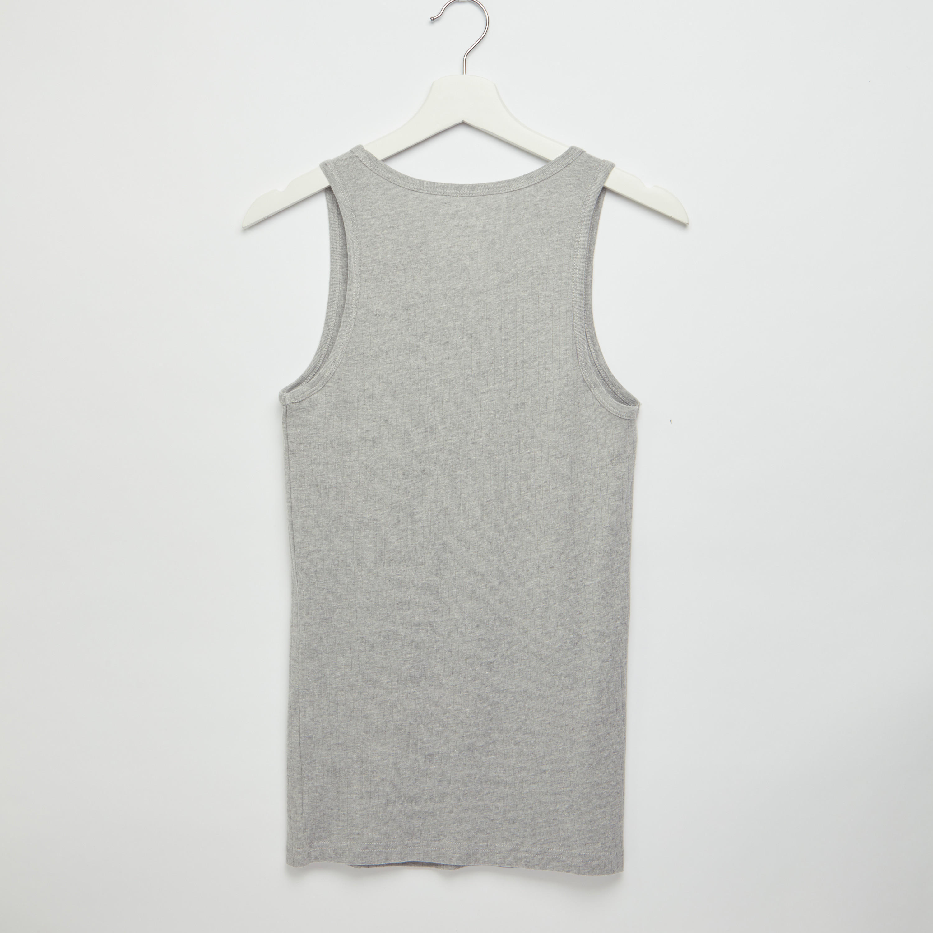 فيست مضلّع بياقة عميقة - طقم من قطعتين-men-clothing-tshirtsandpolos-vests-image-4