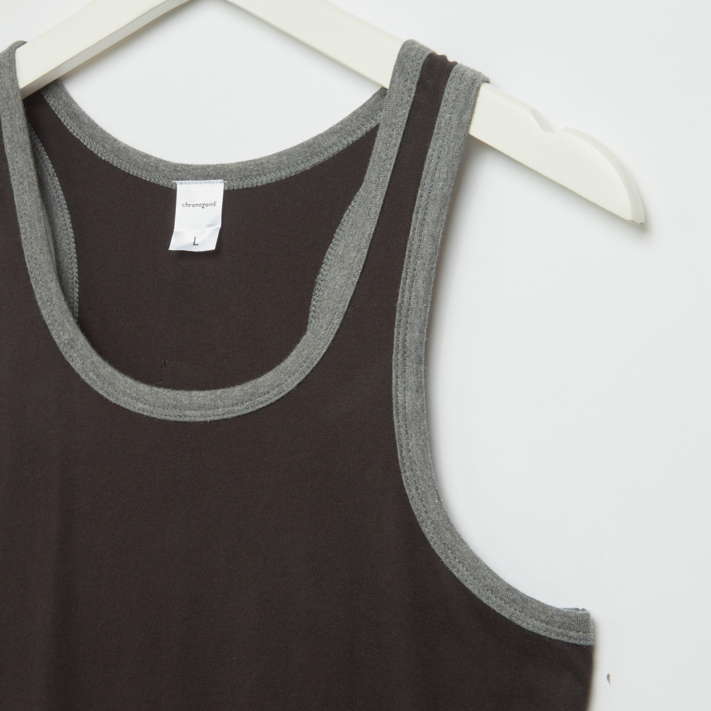 Solid Sleeveless Scoop Neck Vest-men-clothing-tshirtsandpolos-vests-image-2