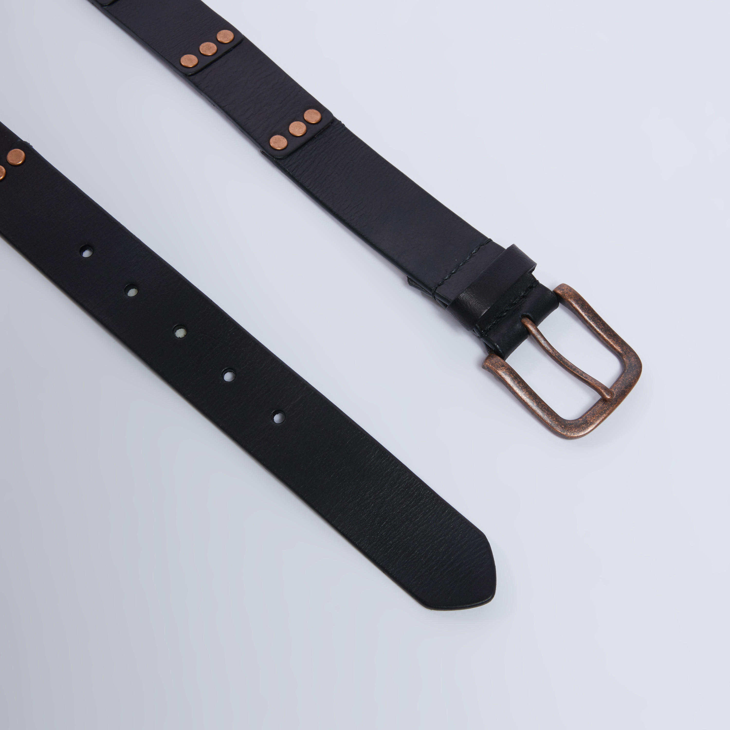 حزام  مزين بارز الملمس وأبزيم بدبوس-men-beltsandwallets-belts-image-3