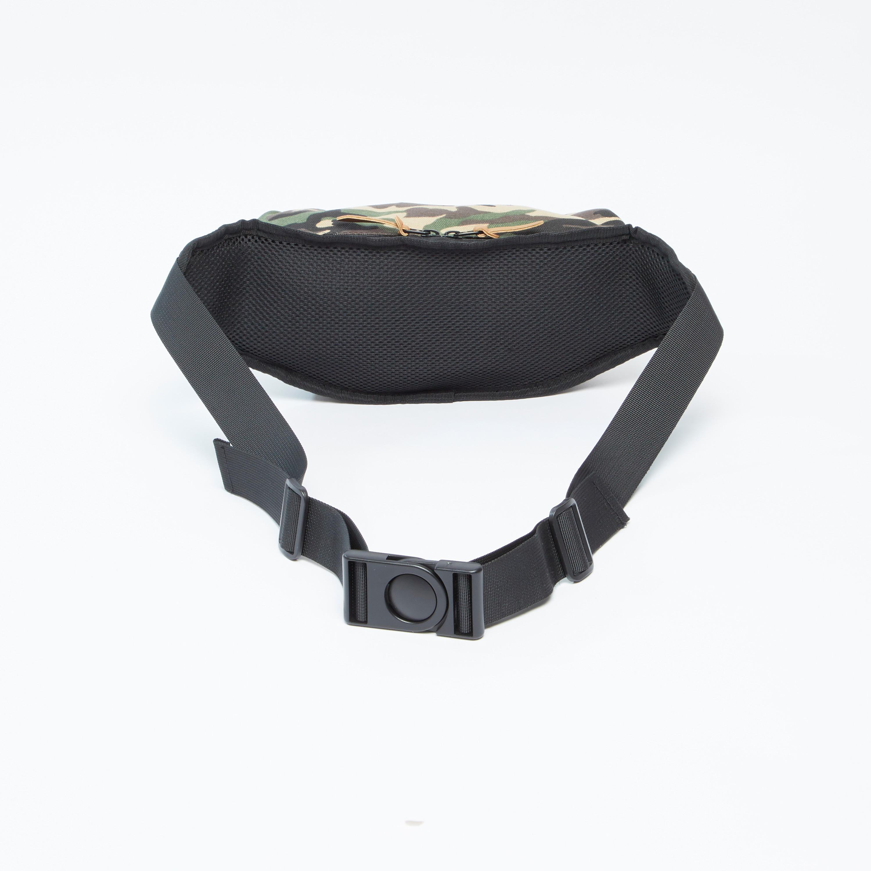 شنطة خصر بحزام قابل للتعديل وإبزيم إغلاق وطبعات مموهة-men-bags-image-3