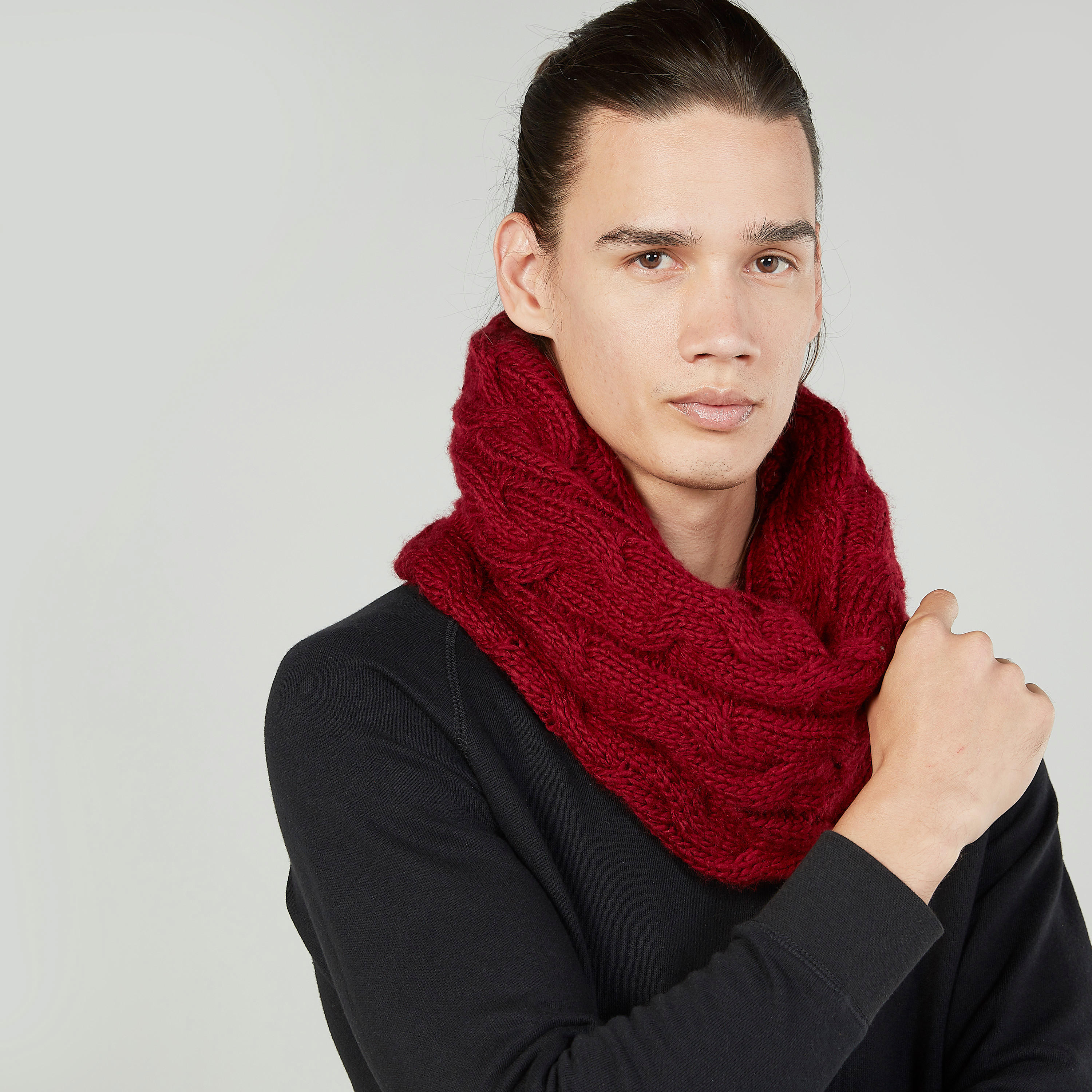 وشاح بارز الملمس-men-scarvesandgloves-image-3