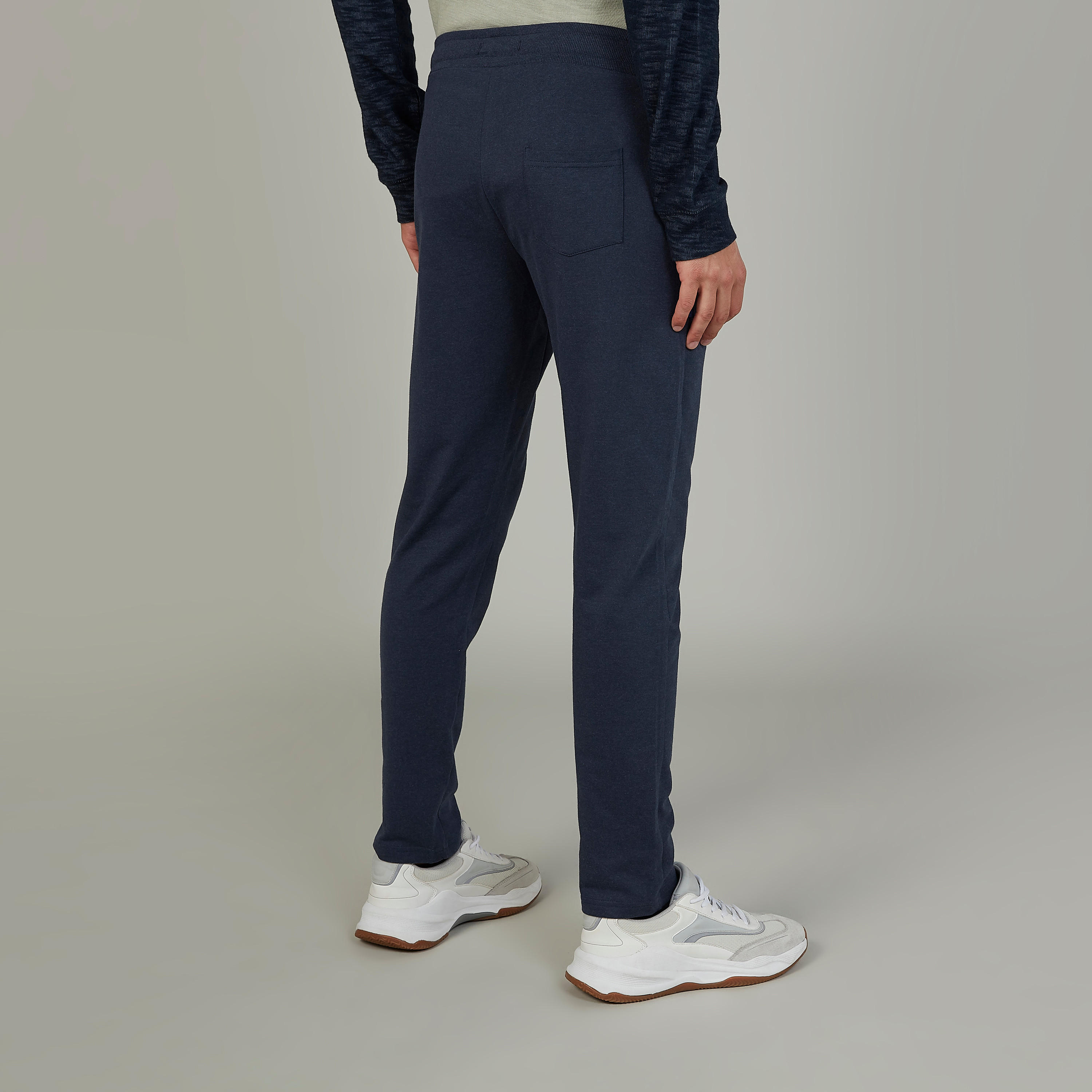 بنطلون بخصر مطاطي وجيوب بطبعات-men-clothing-bottoms-joggers-image-4