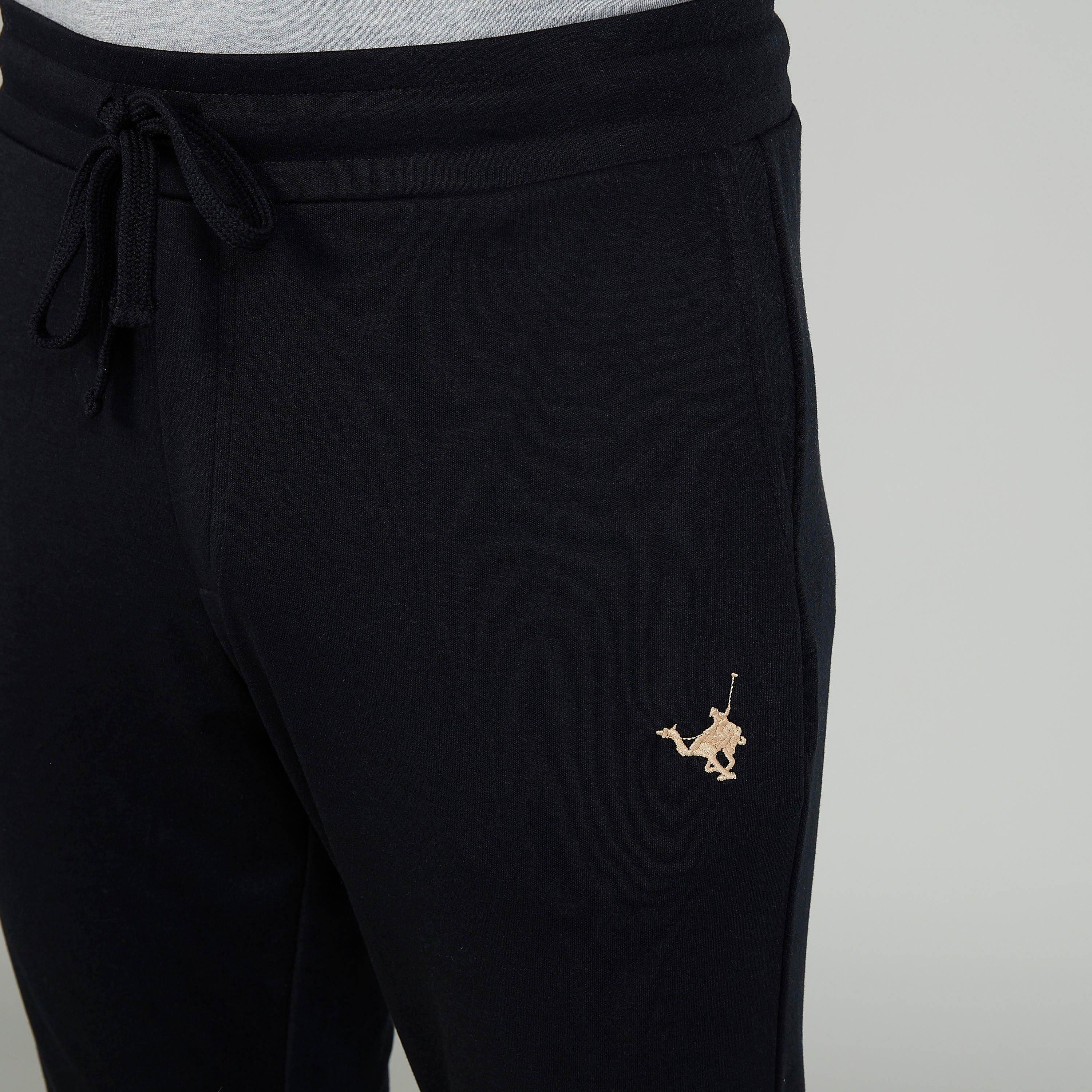 بنطلون رياضي سادة بخصر متوسط الارتفاع وجيوب-men-clothing-bottoms-joggers-image-3