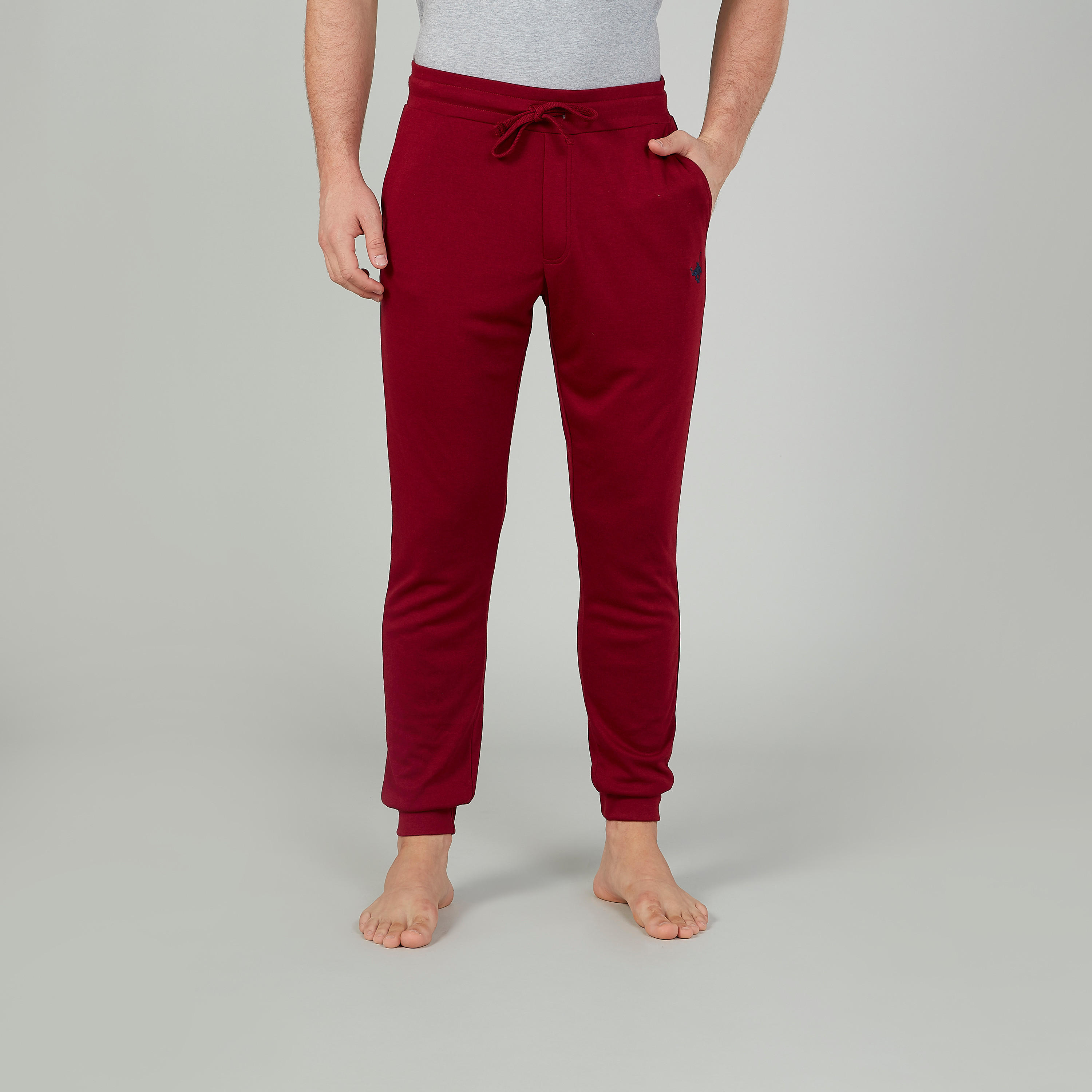 بنطلون رياضي سادة بخصر متوسط الارتفاع وجيوب-men-clothing-bottoms-joggers-image-1