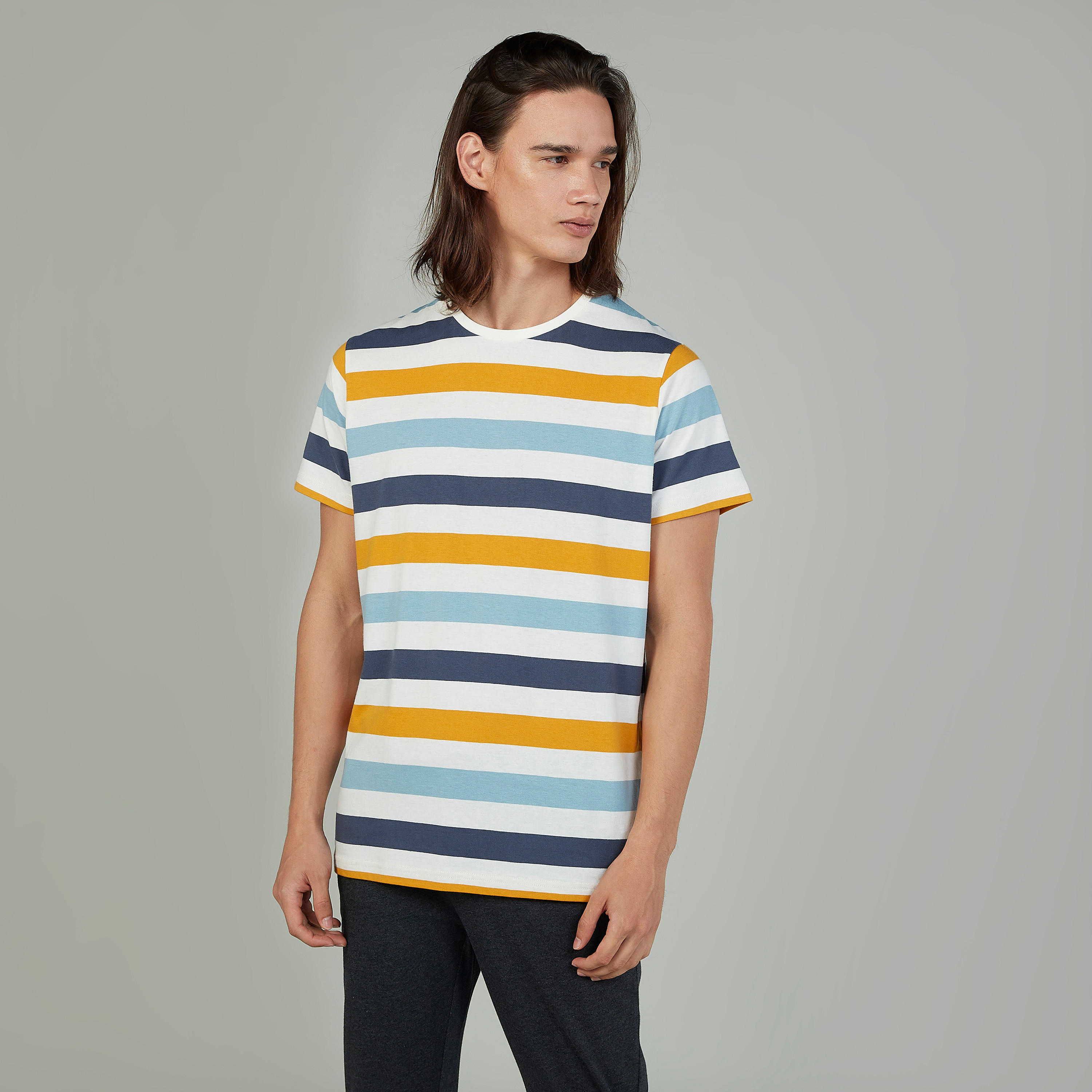 طقم بنطلون بيجاما طويل سادة وتيشيرت مقلّم بياقة مستديرة-men-clothing-nightwear-sets-image-3