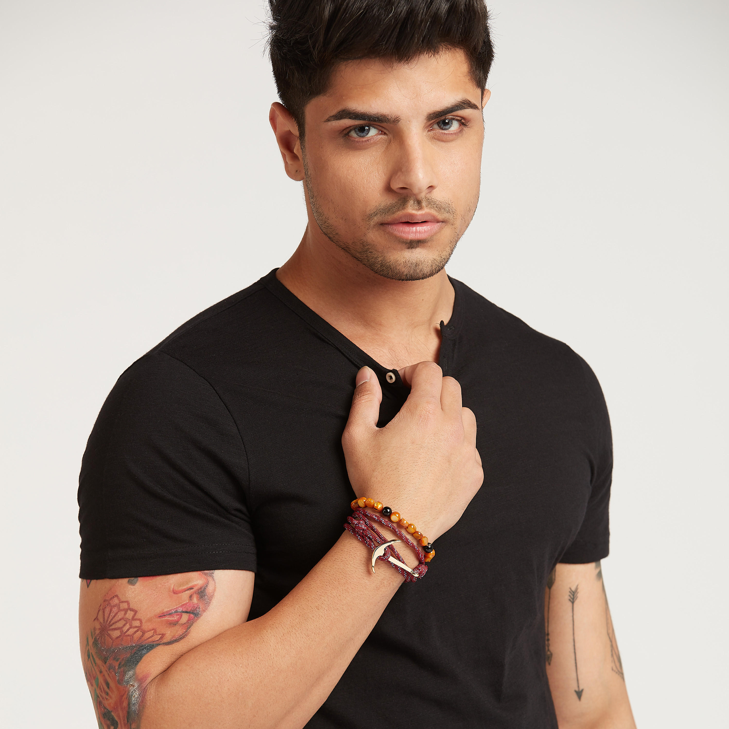 أساور متنوعة - طقم من قطعتين-men-watchesandjewellery-bracelets-image-2