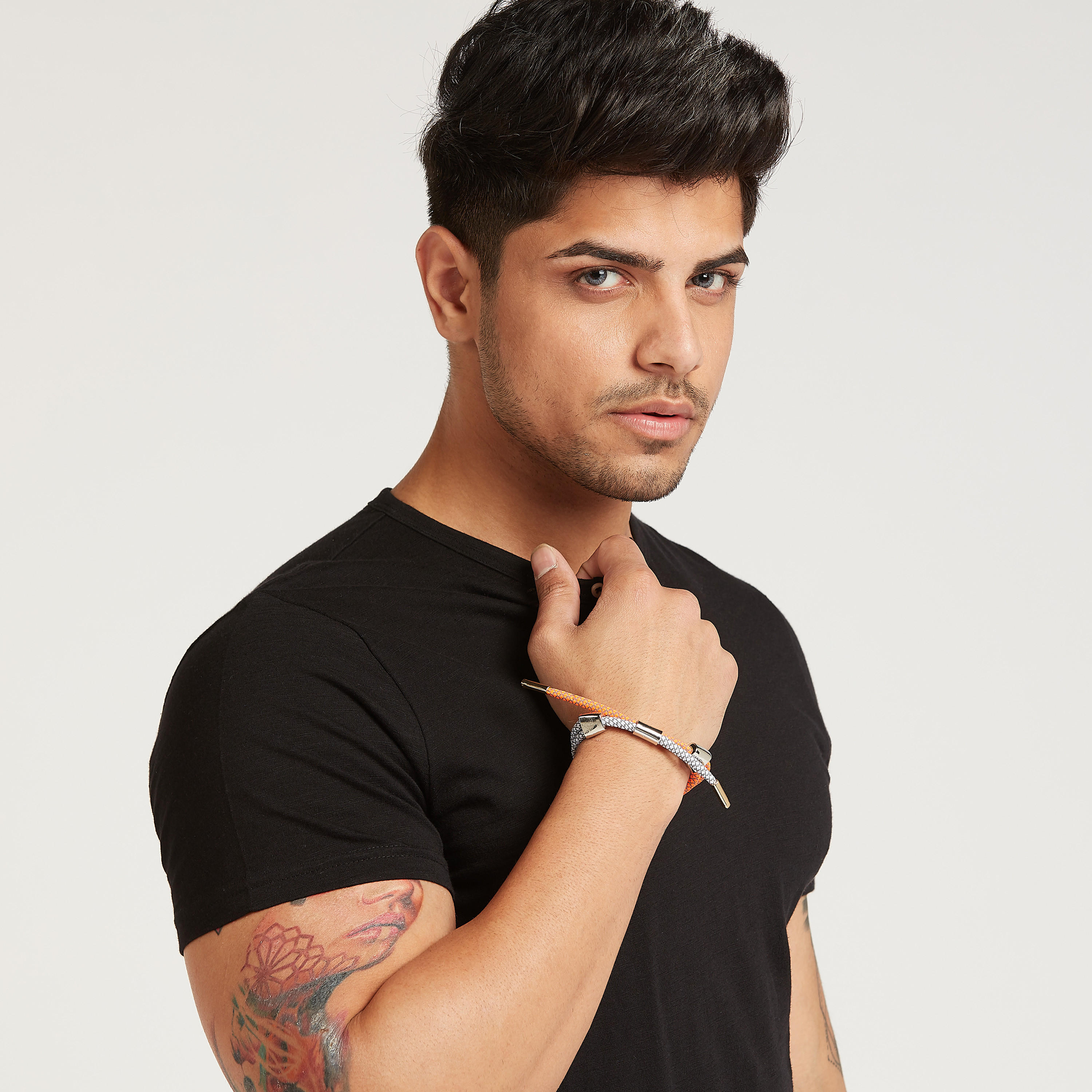 إسورة بوهو مضفرة-men-watchesandjewellery-bracelets-image-2