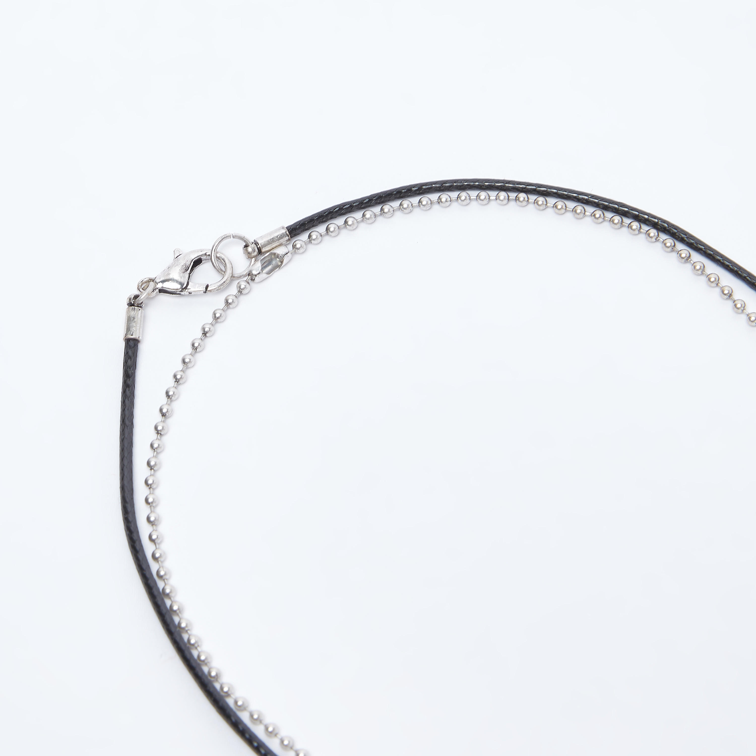 قلادة ميتاليك بشعار كلب - طقم من قطعتين-men-watchesandjewellery-necklacesandpendants-image-4