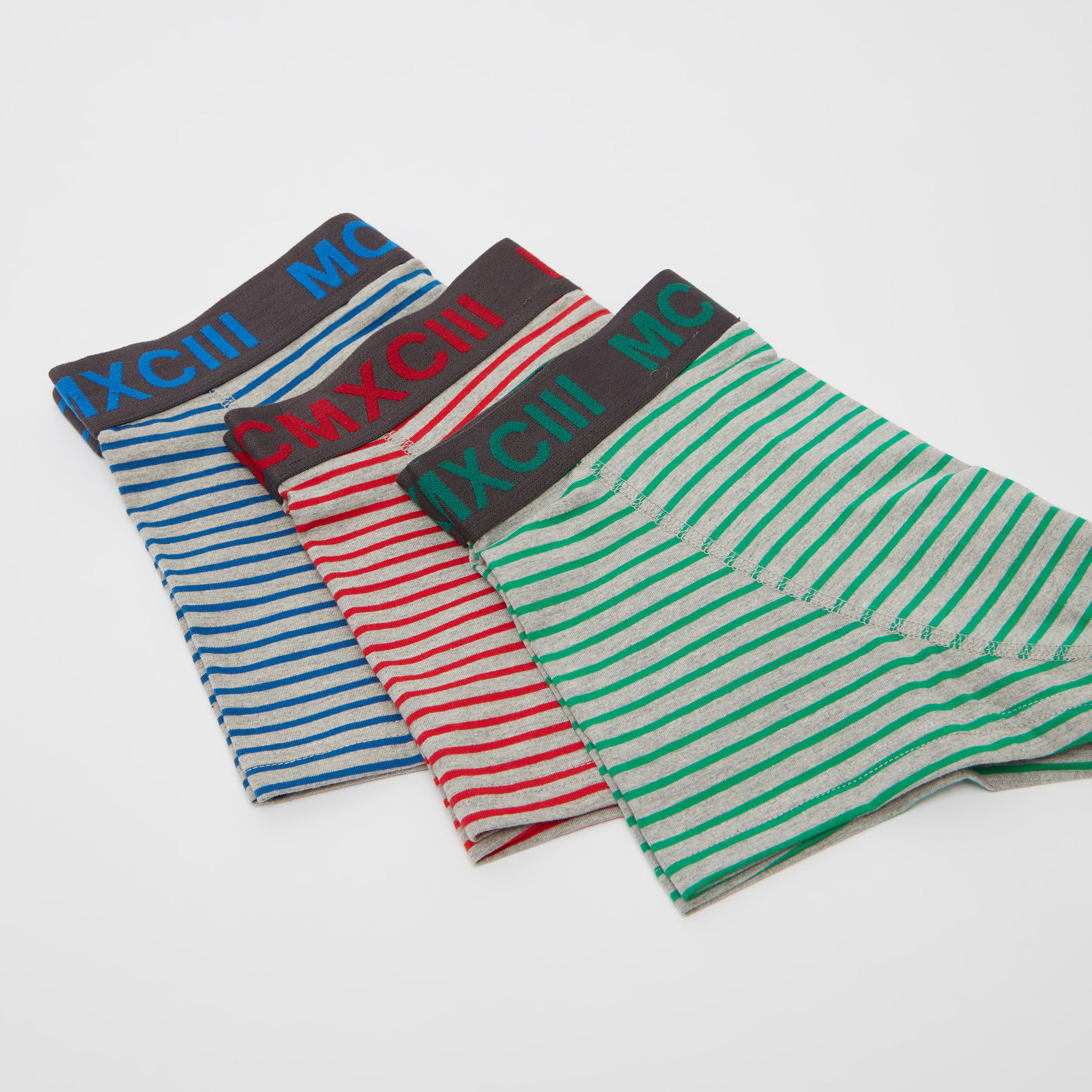 شورتات ترانك مخطّطة بخصر مطّاطي بطبعات - طقم من 3 قطع-men-clothing-innerwear-underwear-image-3