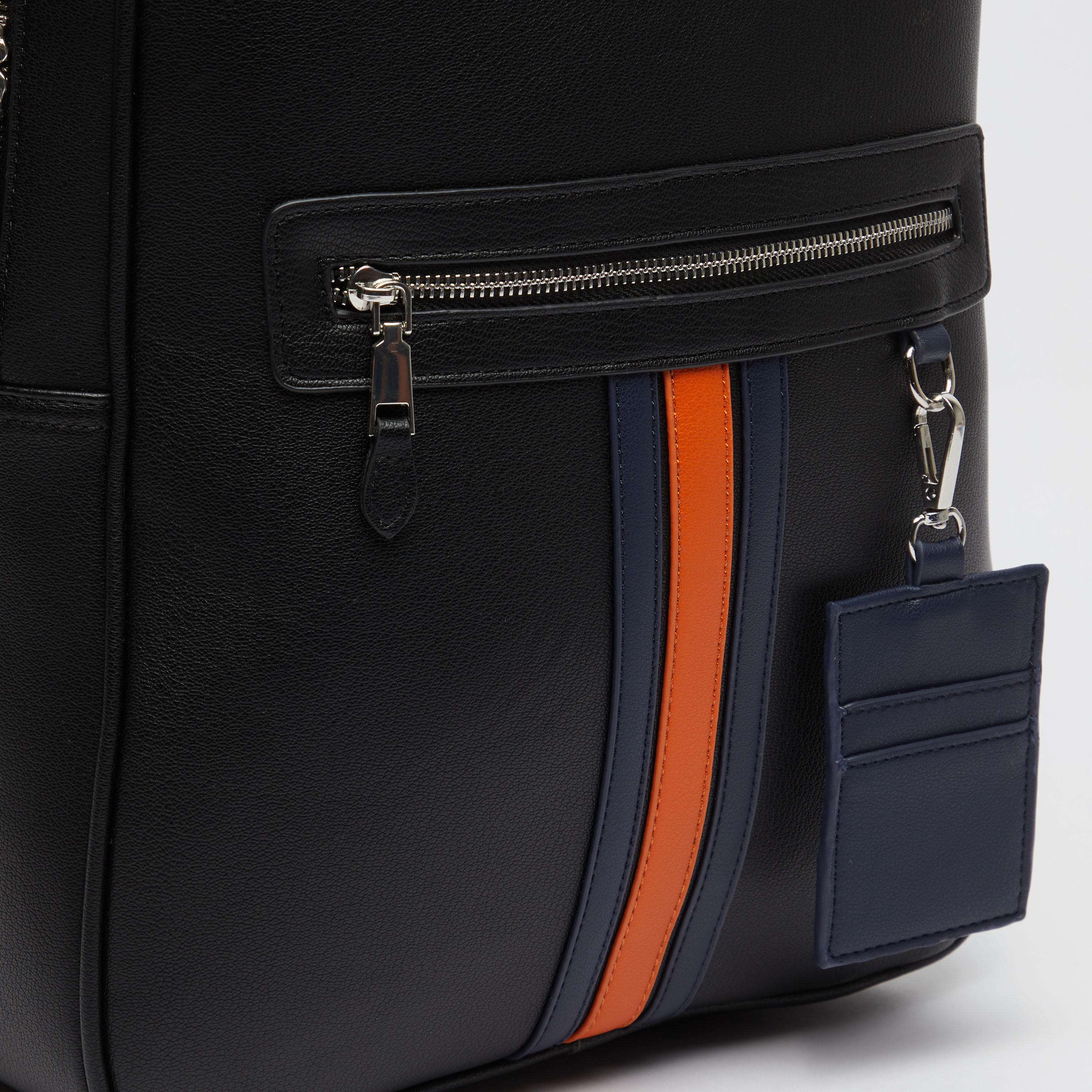 شنطة ظهر بارزة الملمس بحمّالات كتف قابلة للتّعديل بتفاصيل شريط-men-bags-image-3