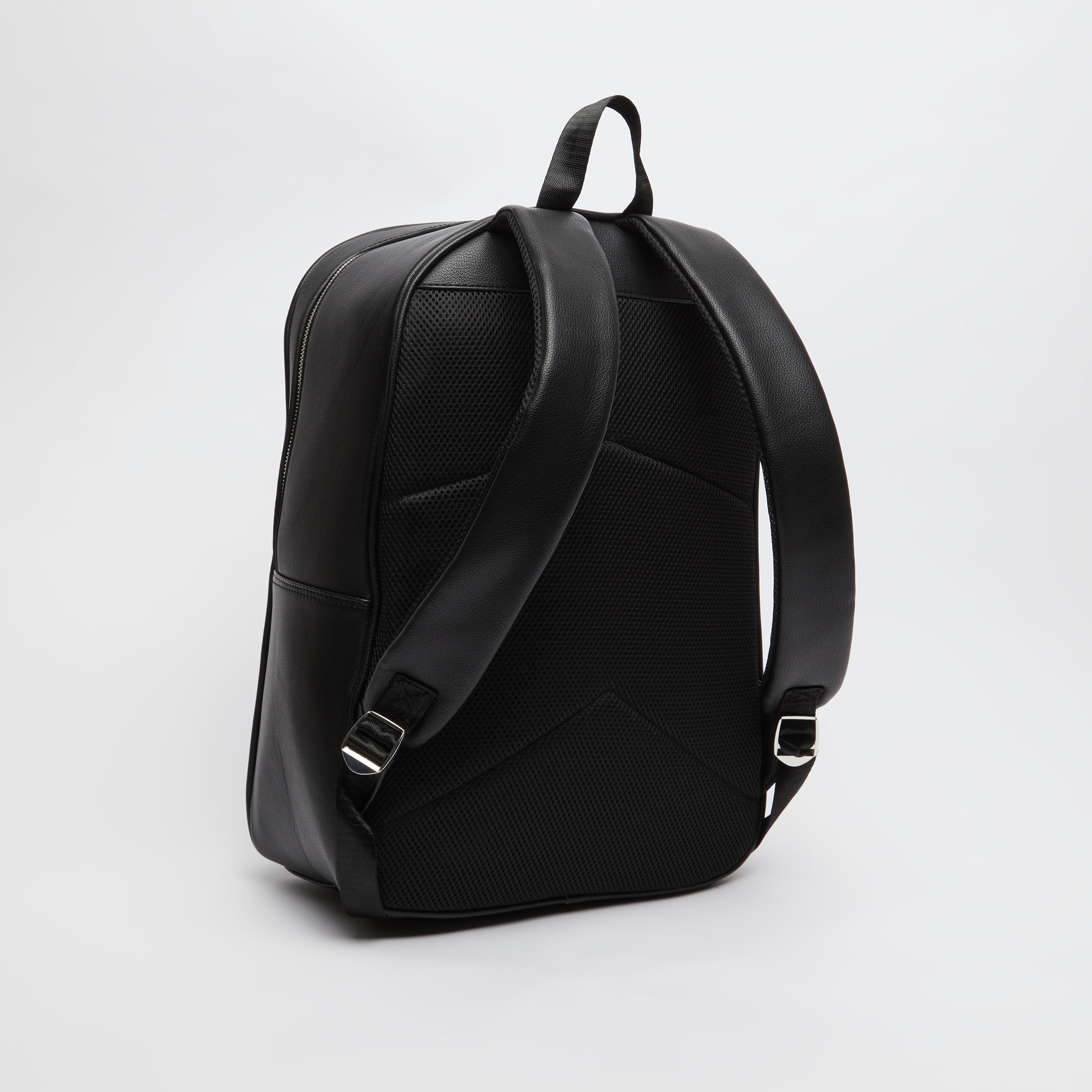 شنطة ظهر بارزة الملمس بحمّالات كتف قابلة للتّعديل بتفاصيل شريط-men-bags-image-4