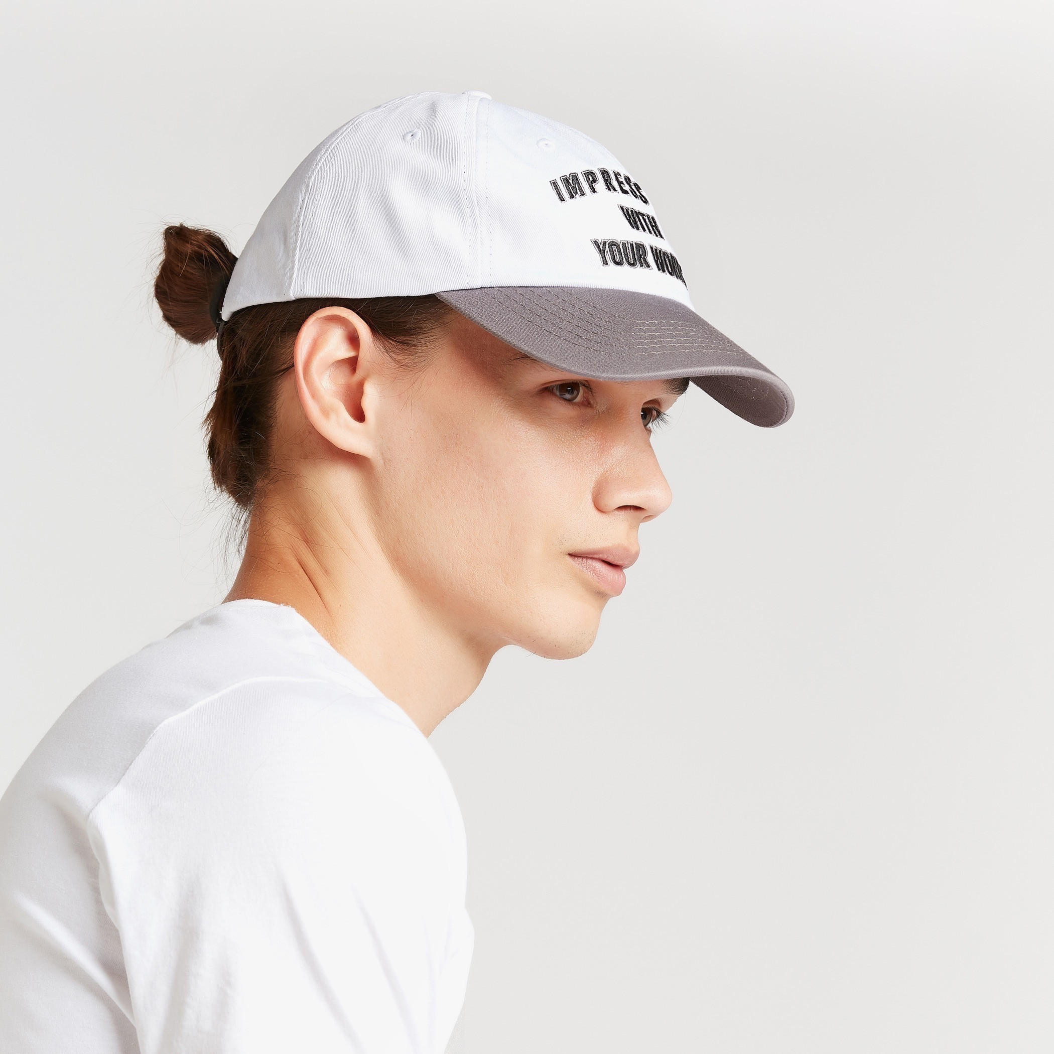 كاب بطبعات منقوشة وزر إغلاق كبّاس-men-caps-image-3