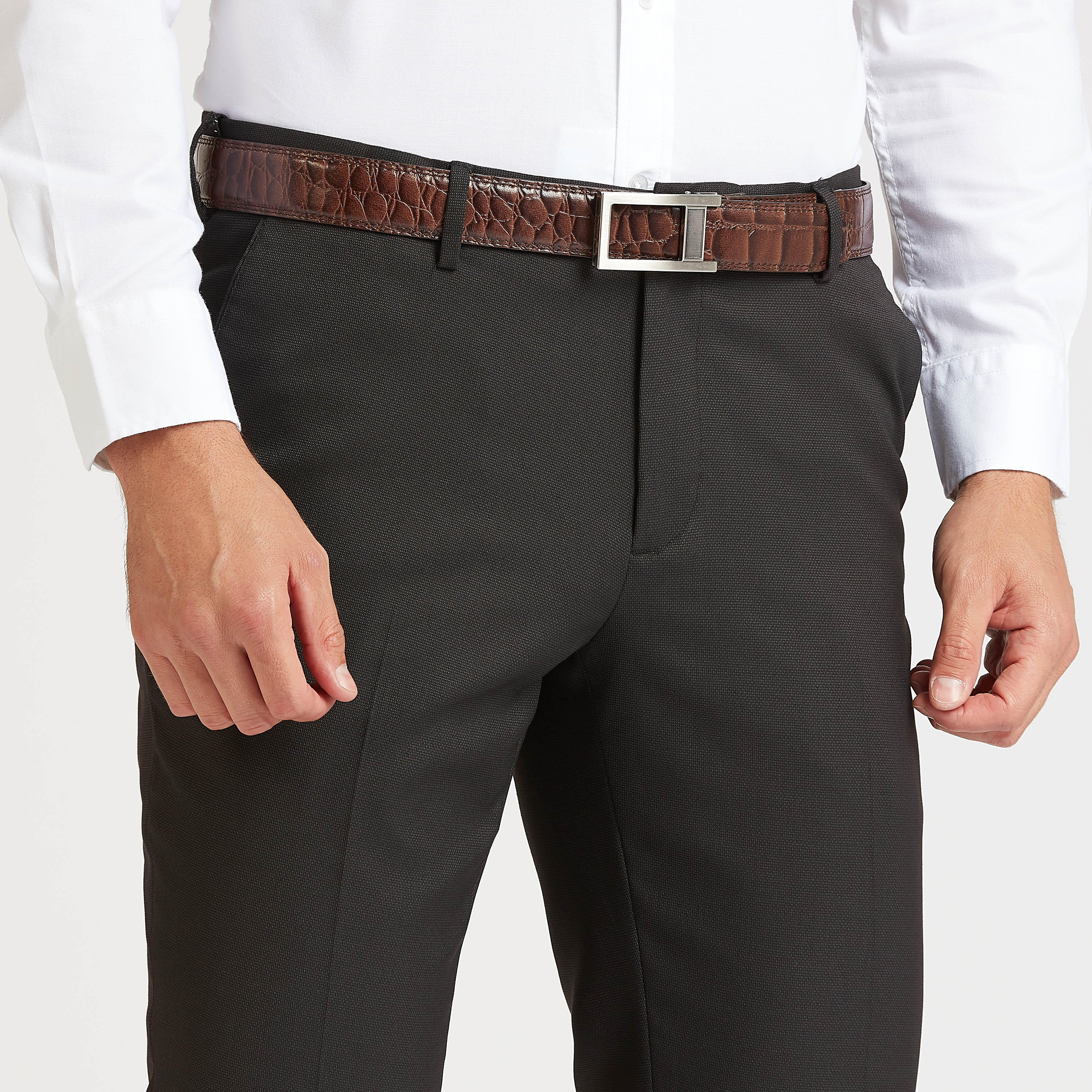 حزام بطبعات حيوانات بإبزيم عريض للإغلاق-men-beltsandwallets-belts-image-2
