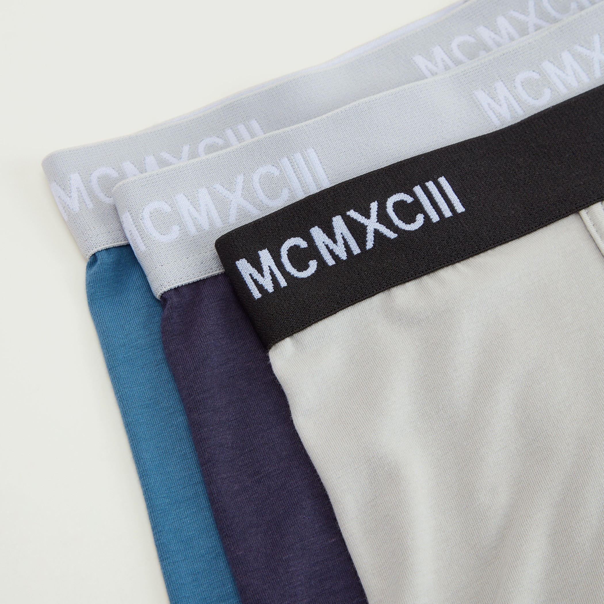 شورتات ترانك سادة بخصر مطّاطي واسع - طقم من 3 قطع-men-clothing-innerwear-underwear-image-1