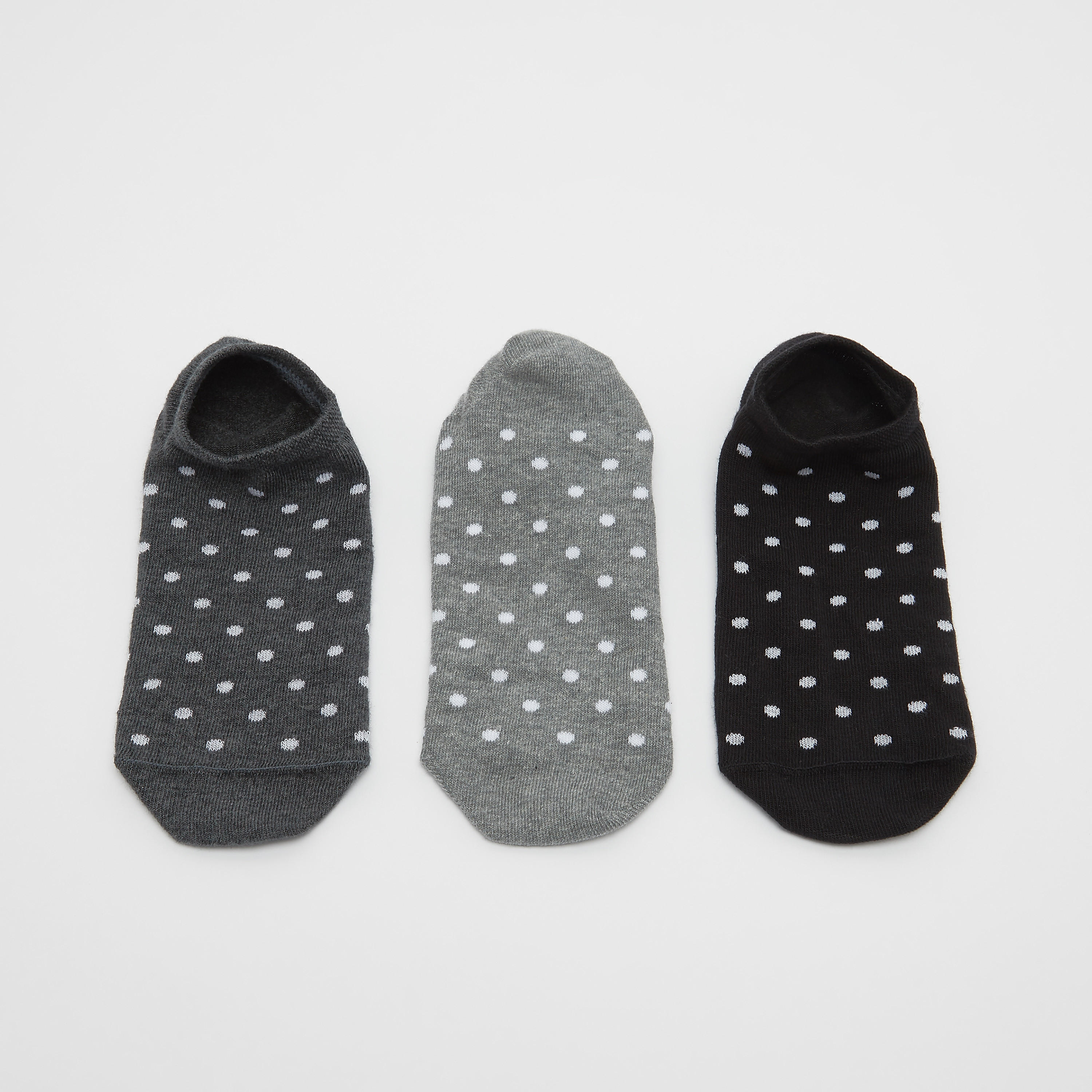 جوارب مخفية بحواف مطّاطية منقطة- طقم من 3 أزواج-men-socks-image-3
