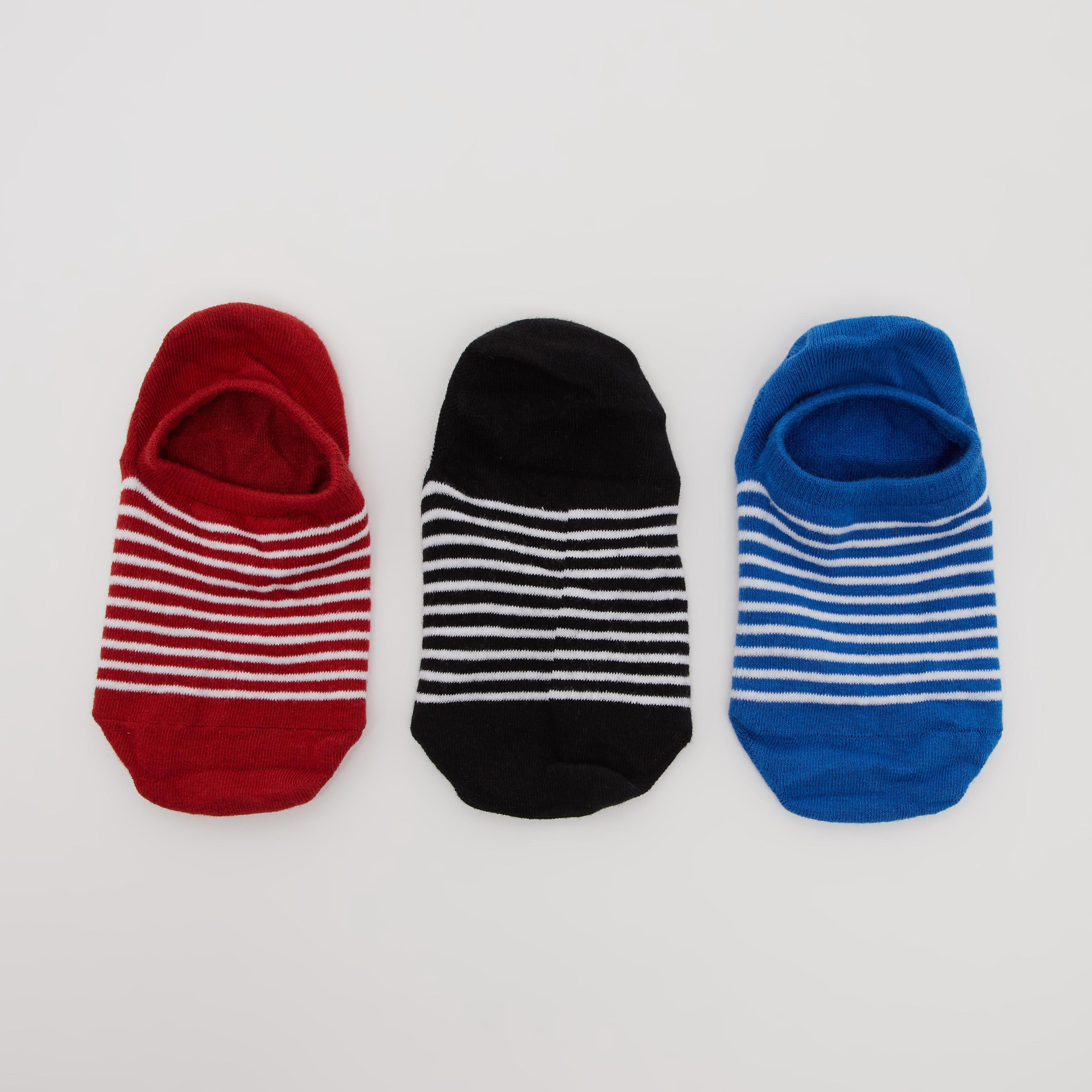 جوارب غير مرئية مخطّطة وبحواف مطّاطية - طقم من 3 أزواج-men-socks-image-1
