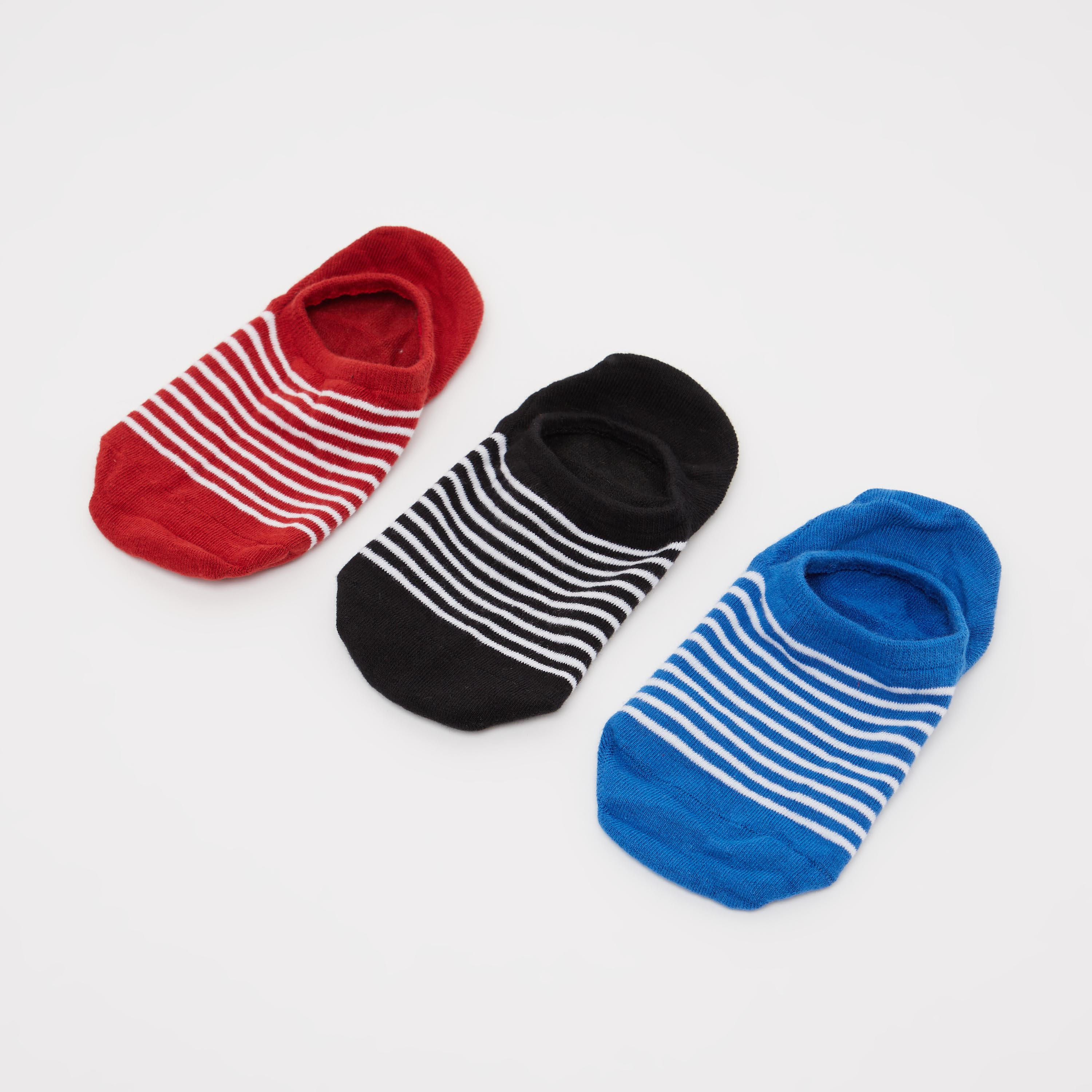 جوارب غير مرئية مخطّطة وبحواف مطّاطية - طقم من 3 أزواج-men-socks-image-2