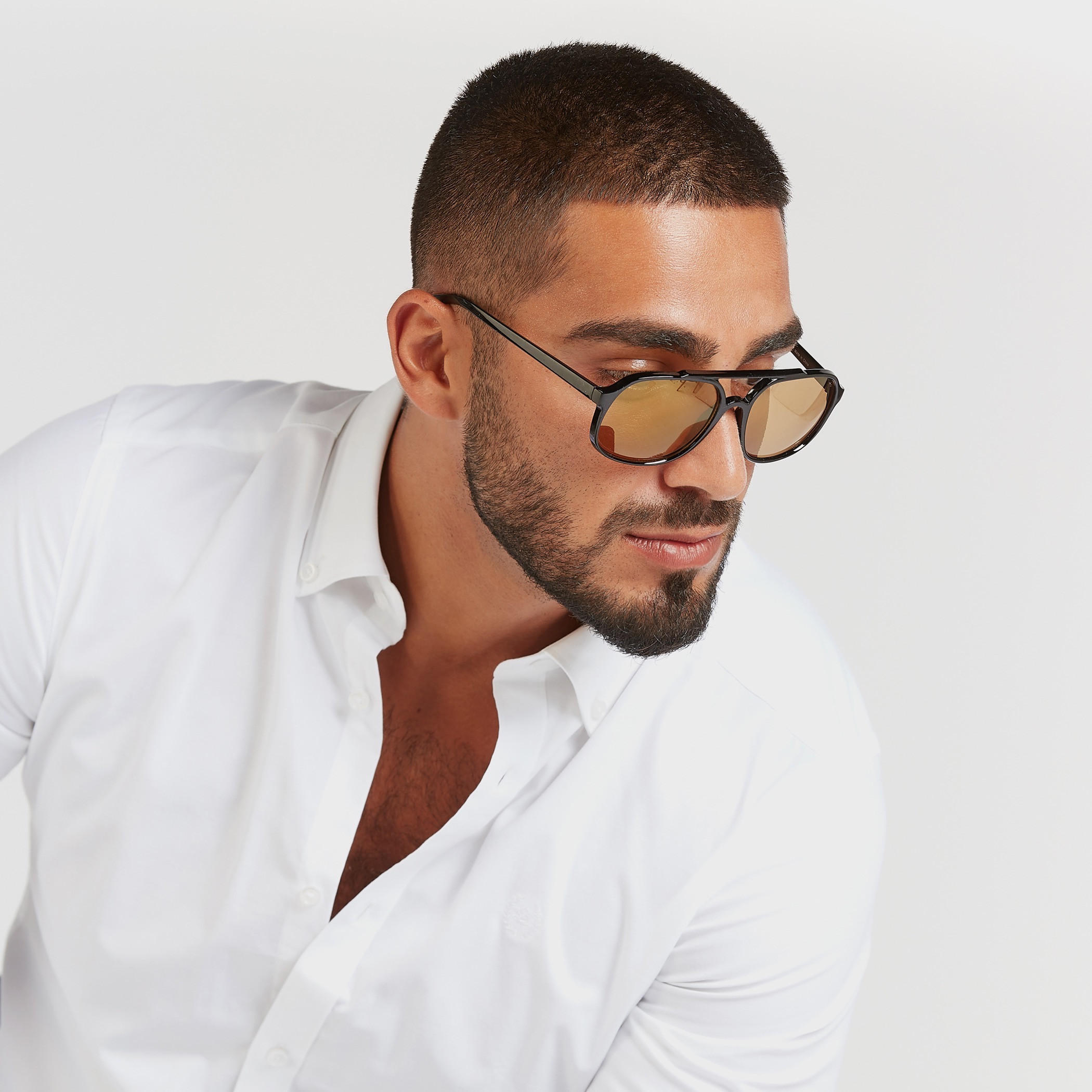 نظّارة شمسية واي فيرر بإطار كامل ووسادات للأنف-men-sunglasses-image-2