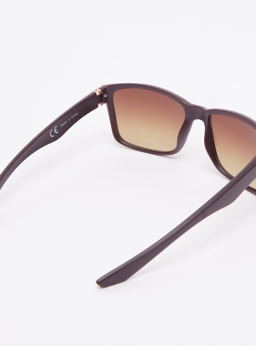 نظّارة شمسية واي فيرار بإطار كامل ووسادات أنف وسنادات أذن عريضة-men-sunglasses-image-5
