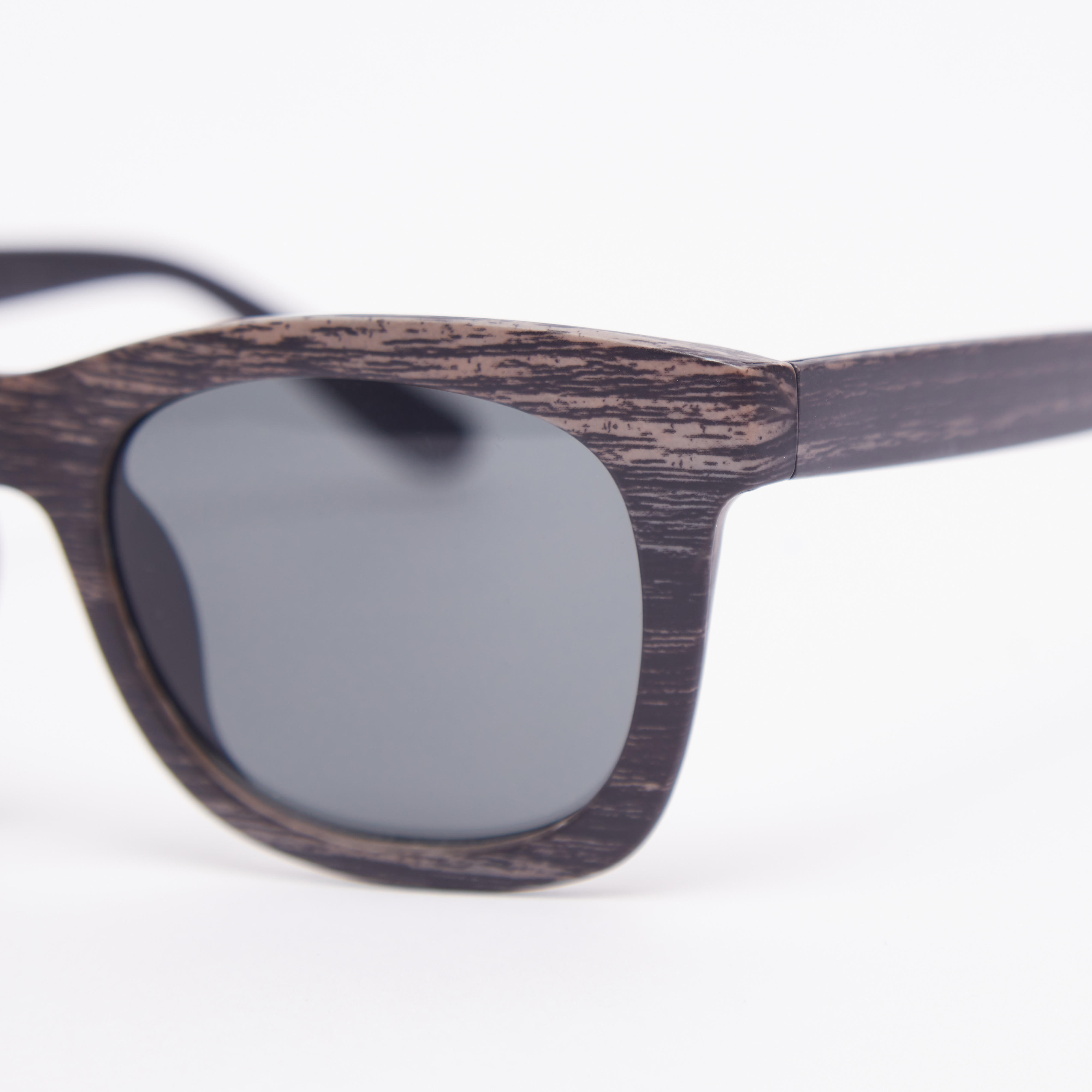 نظّارة شمسية واي فيرار بإطار كامل ووسادات أنف وسنادات أذن عريضة-men-sunglasses-image-3
