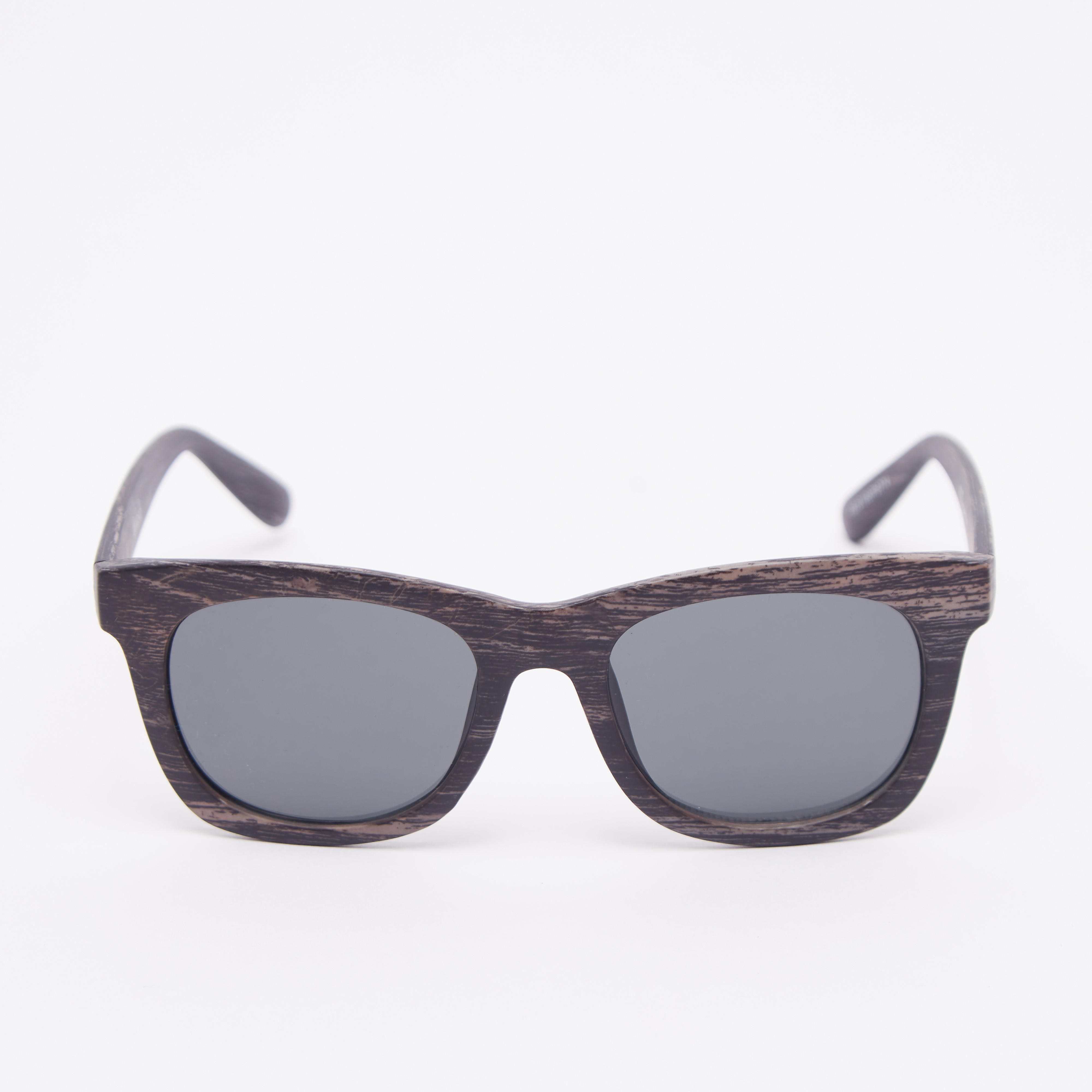 نظّارة شمسية واي فيرار بإطار كامل ووسادات أنف وسنادات أذن عريضة-men-sunglasses-image-4