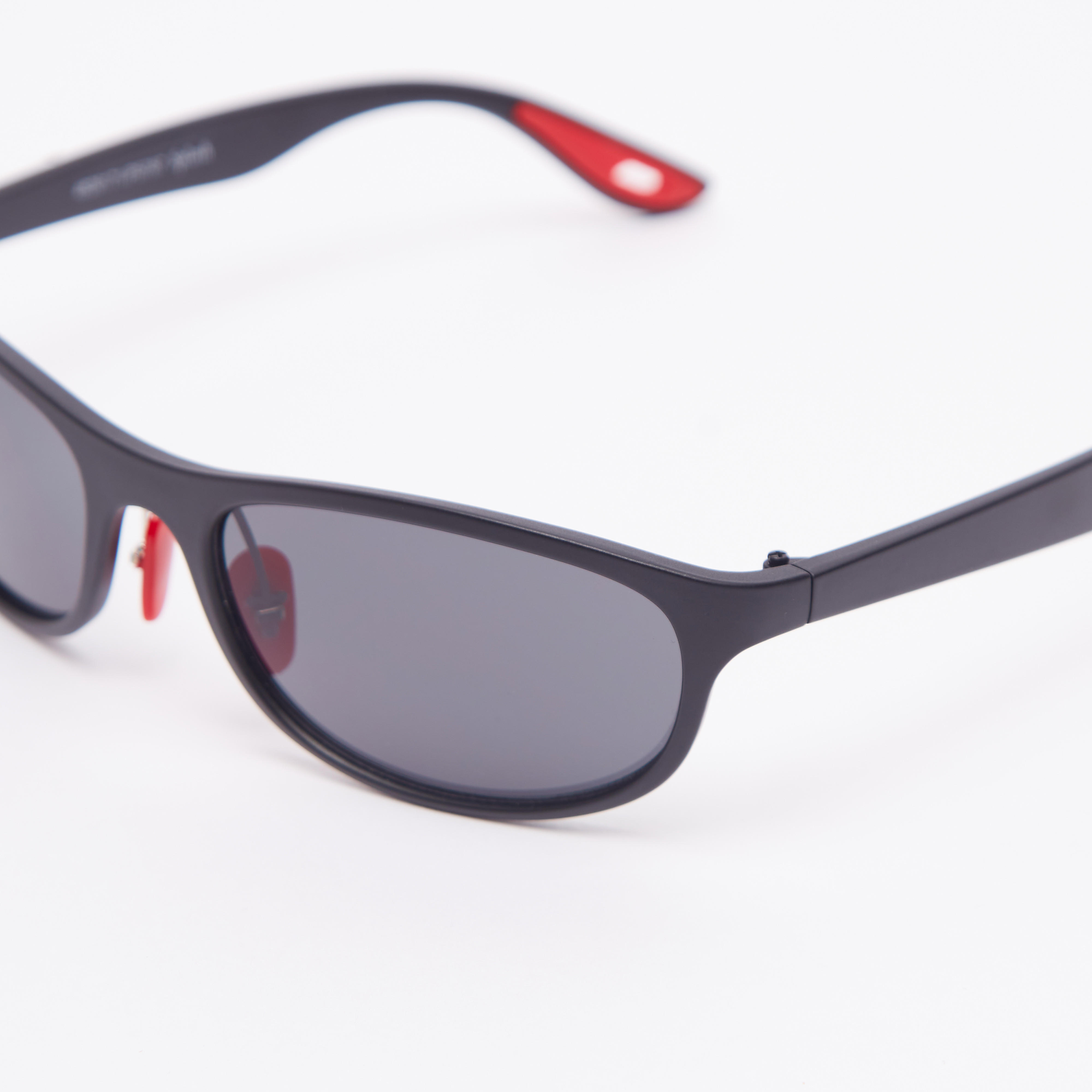 نظارة شمسية واي فيرار بإطار كامل ووسادات أنف-men-sunglasses-image-3
