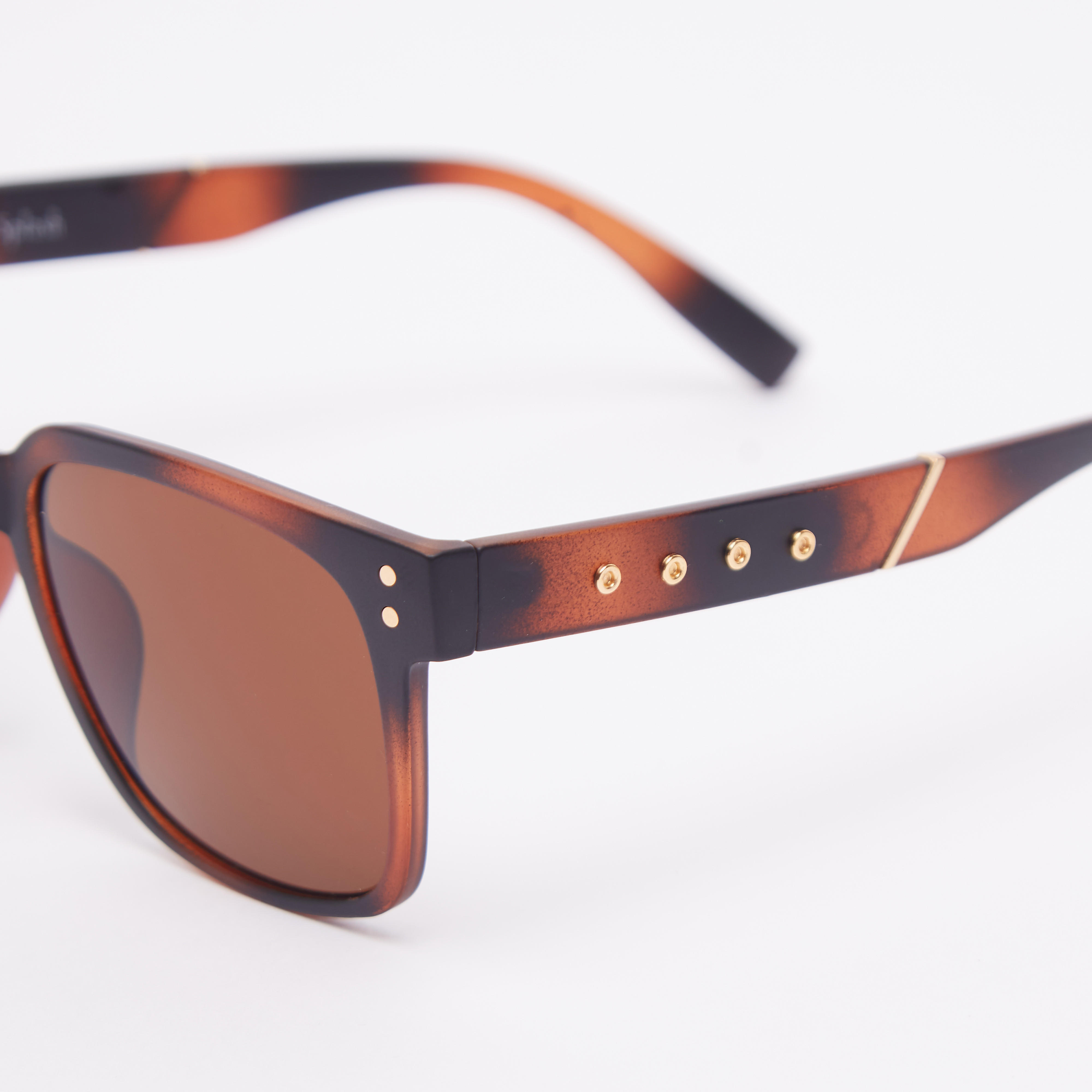 نظّارة شمسية واي فيرار بإطار كامل ووسادات أنف وطبعات وتفاصيل أحجار-men-sunglasses-image-3