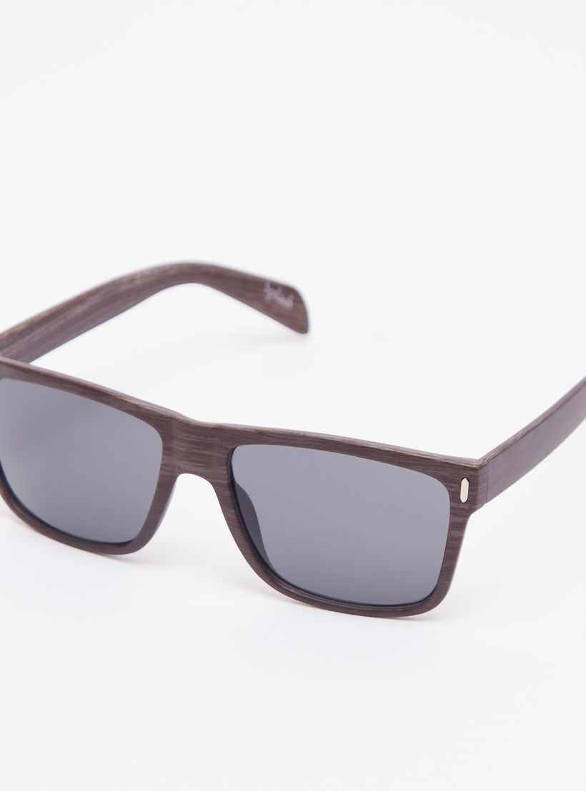 نظّارة شمسية واي فيرار بإطار كامل ووسادات أنف وسنادات أذن عريضة-men-sunglasses-image-1