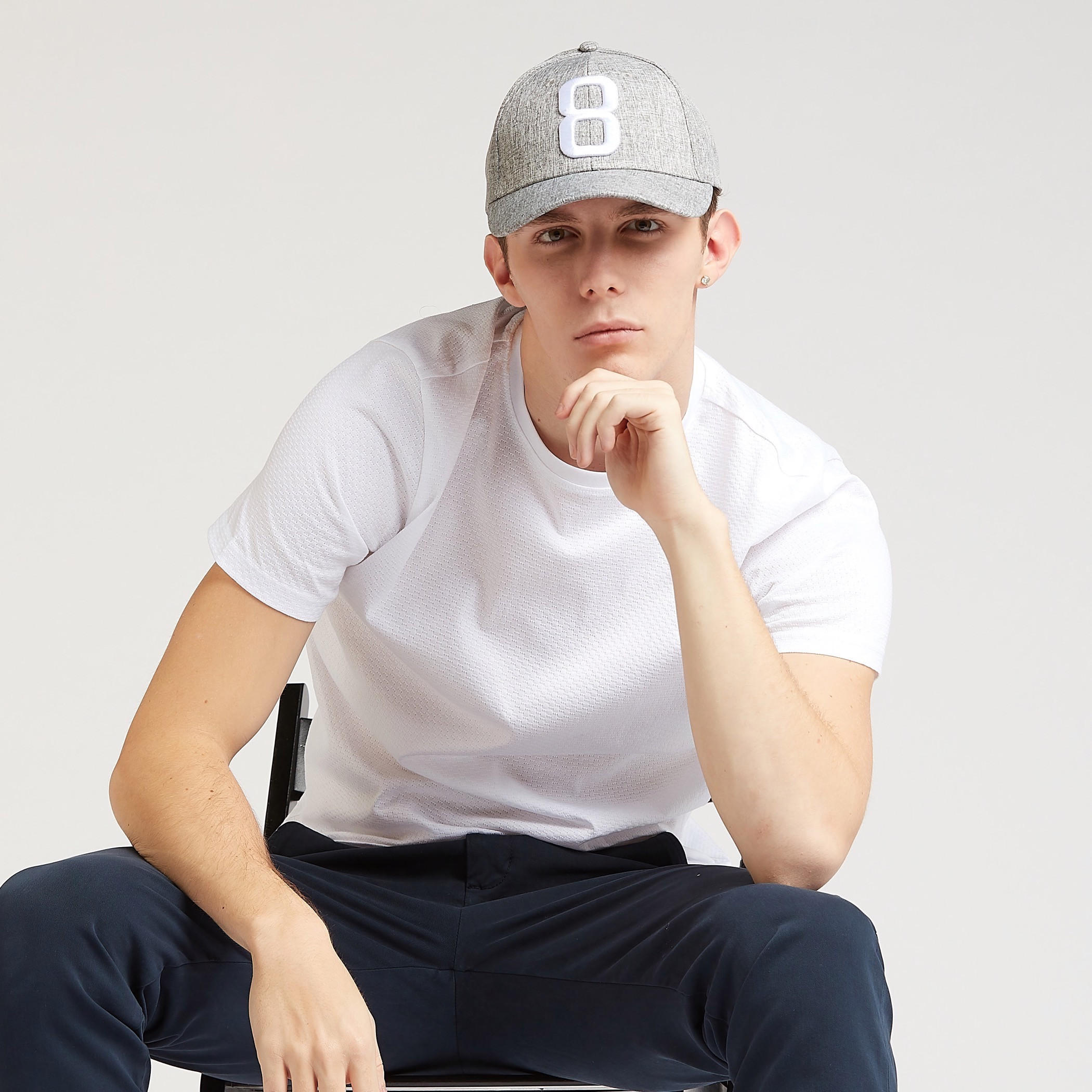 قبعة كاب بارزة الملمس بإبزيم إغلاق-men-caps-image-2