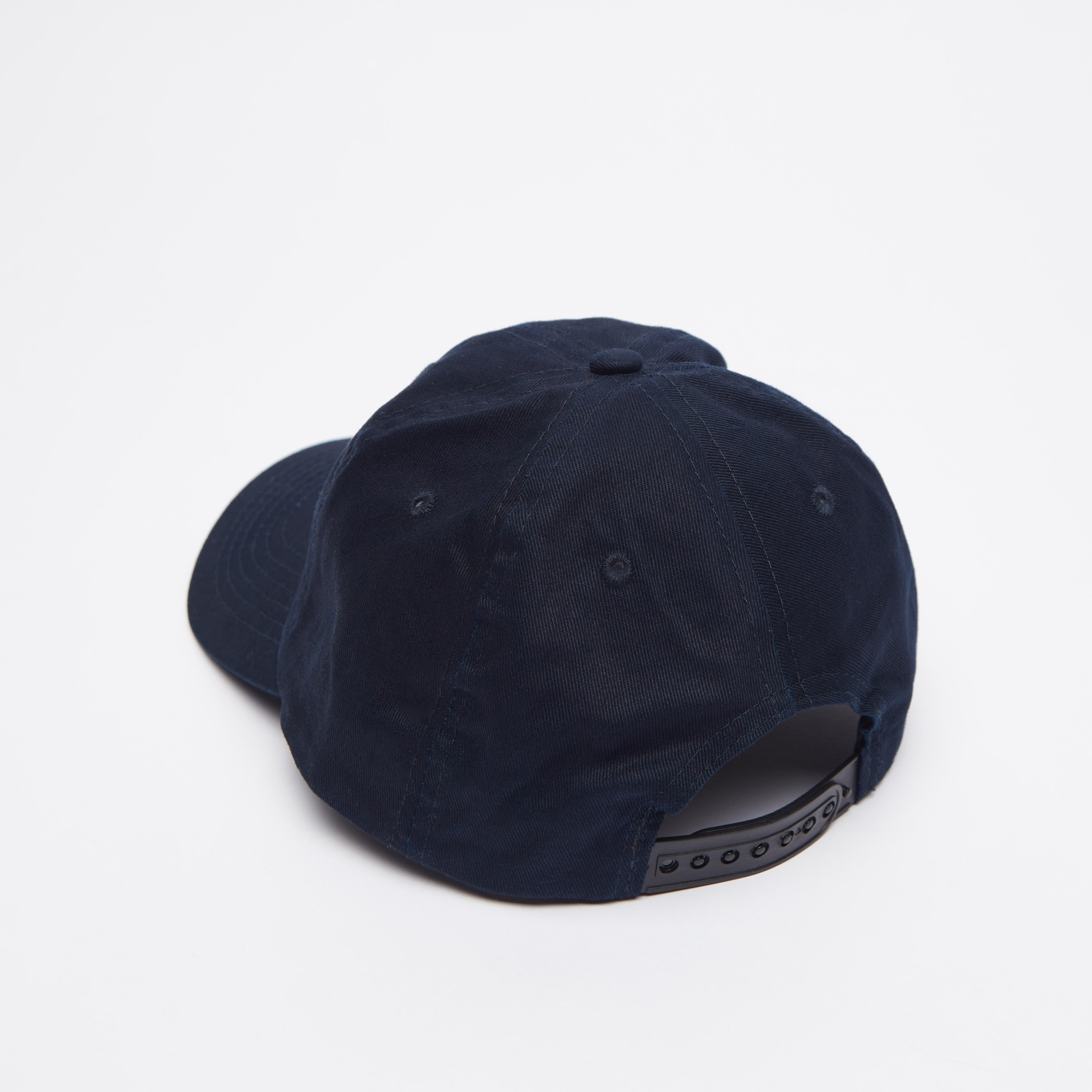 قبعة كاب مطرّزة بزر إغلاق-men-caps-image-1