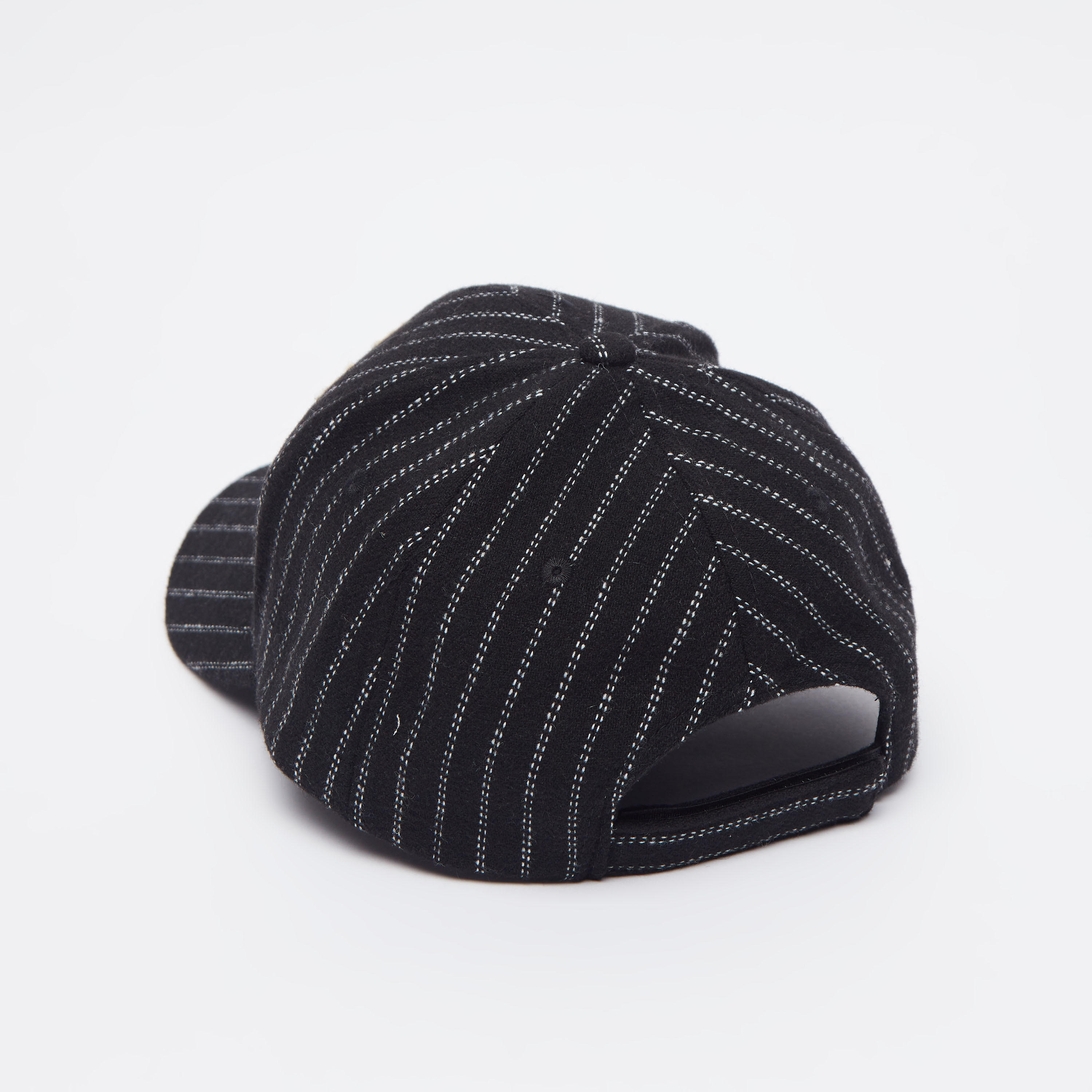 قبعة كاب مقلّمة بخطّاف وحلقة إغلاق-men-caps-image-1