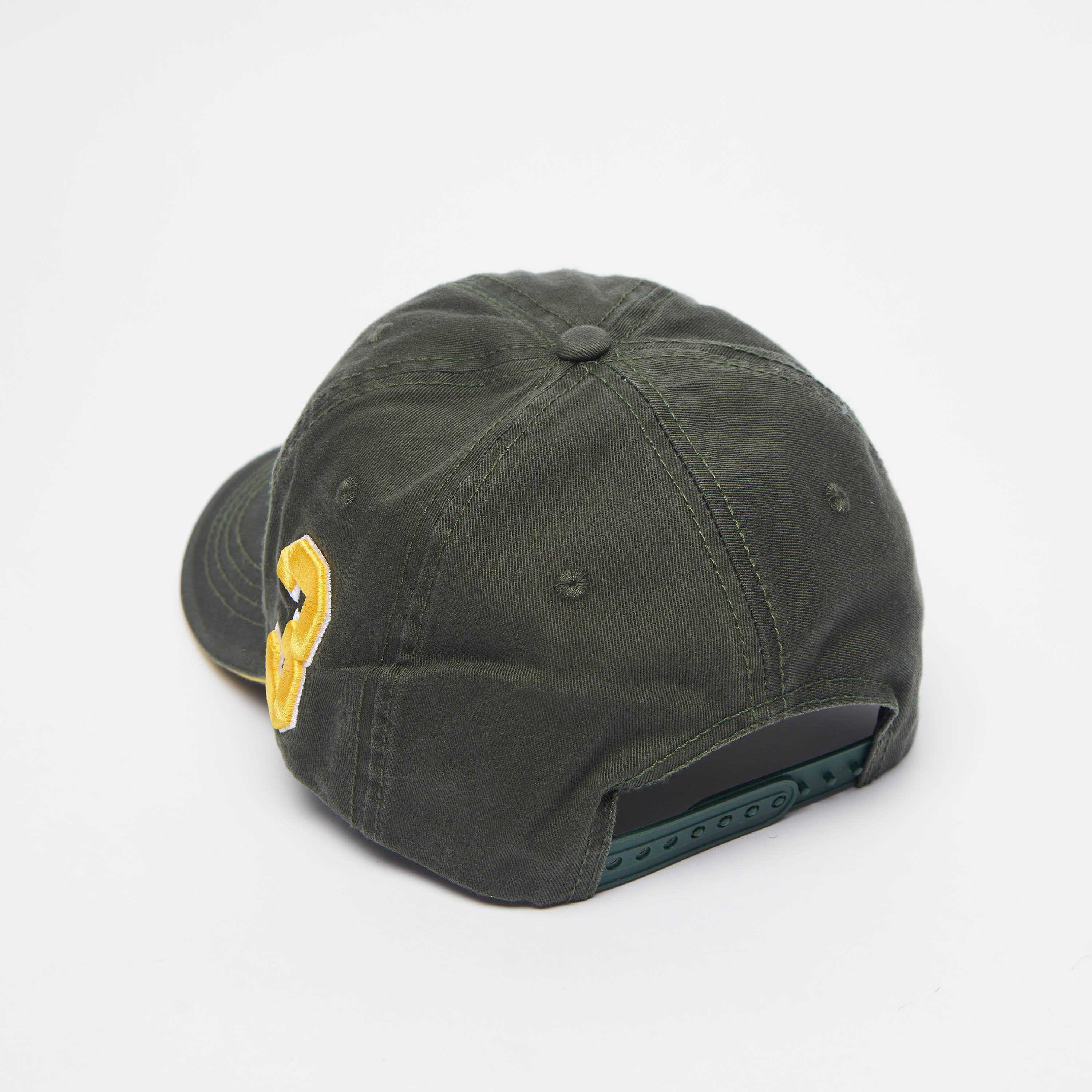 قبعة كاب مطرّزة بزر إغلاق كبّاس-men-caps-image-1