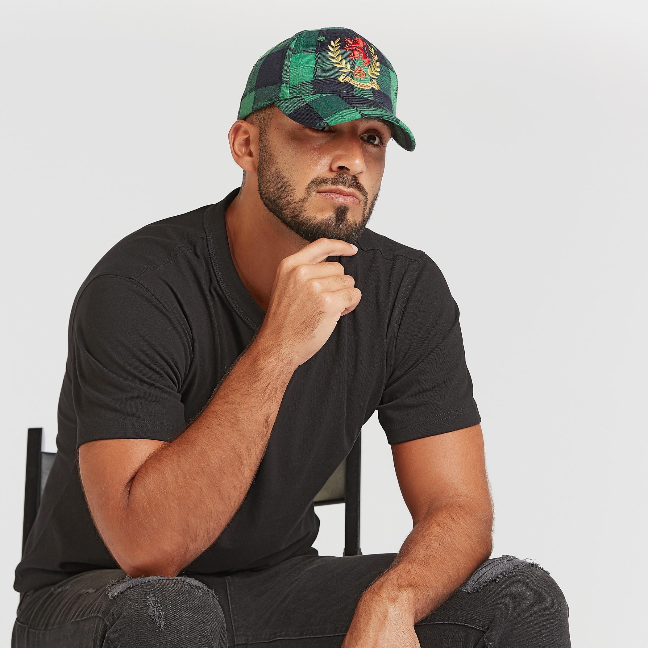 قبّعة كاب كاروهات مطرزة بإبزيم إغلاق-men-caps-image-2