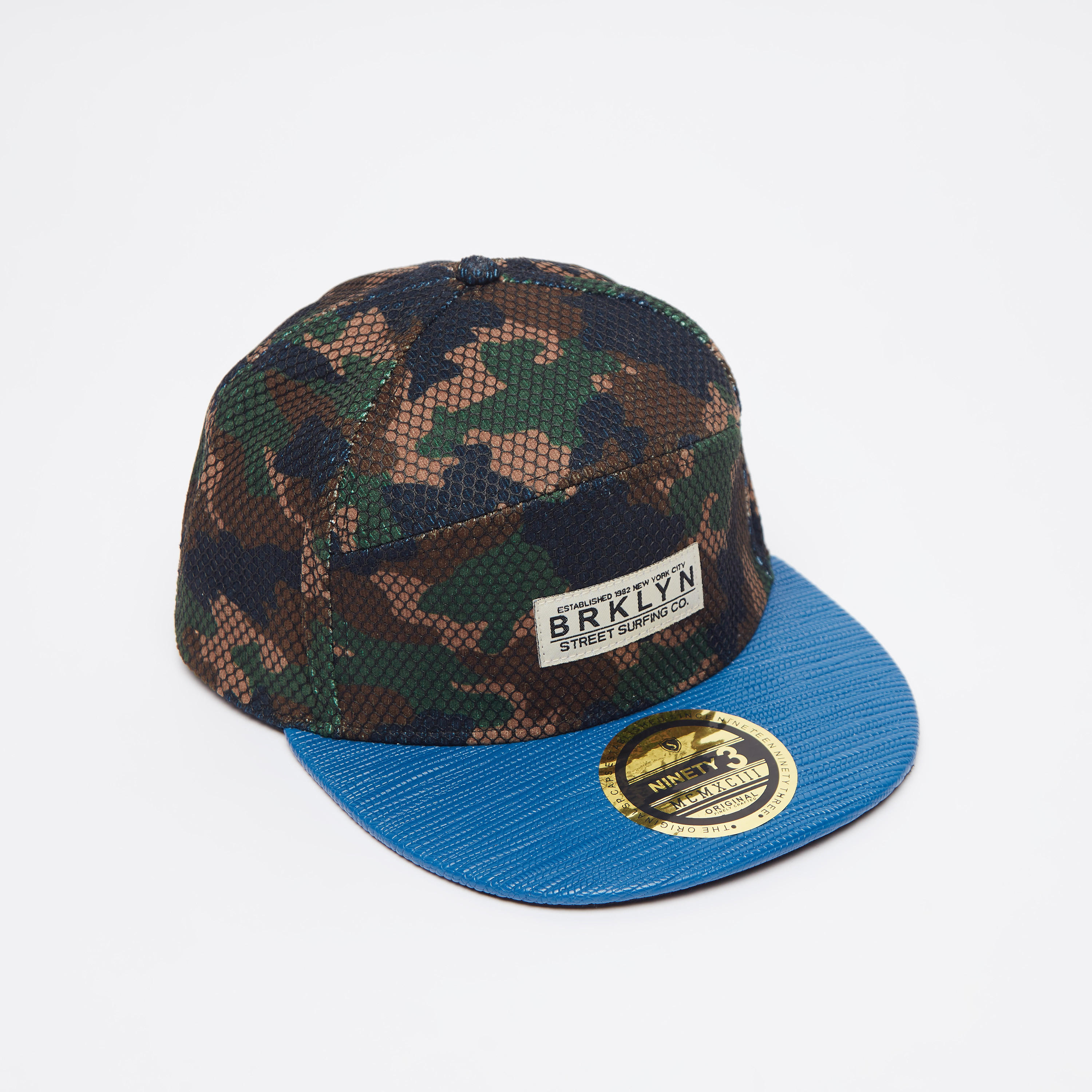 قبعة كاب بزر كباس للإغلاق وطبعات-men-caps-image-3
