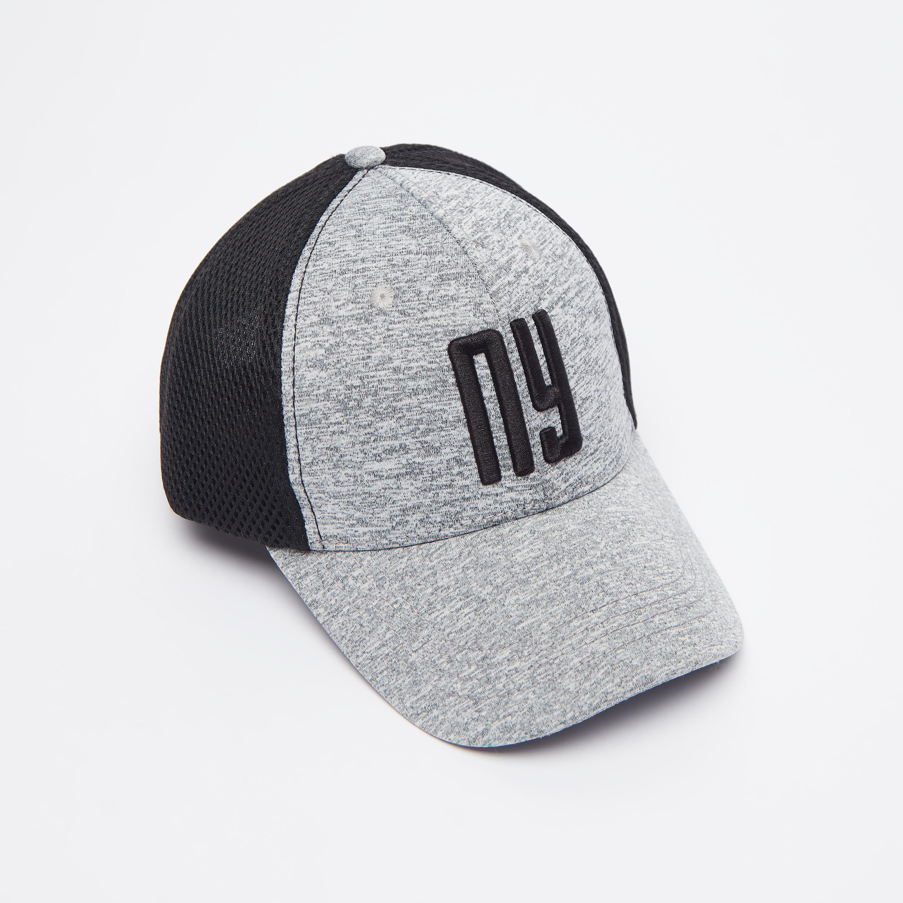 قبعة كاب مطرّزة بزر إغلاق كبّاس-men-caps-image-3