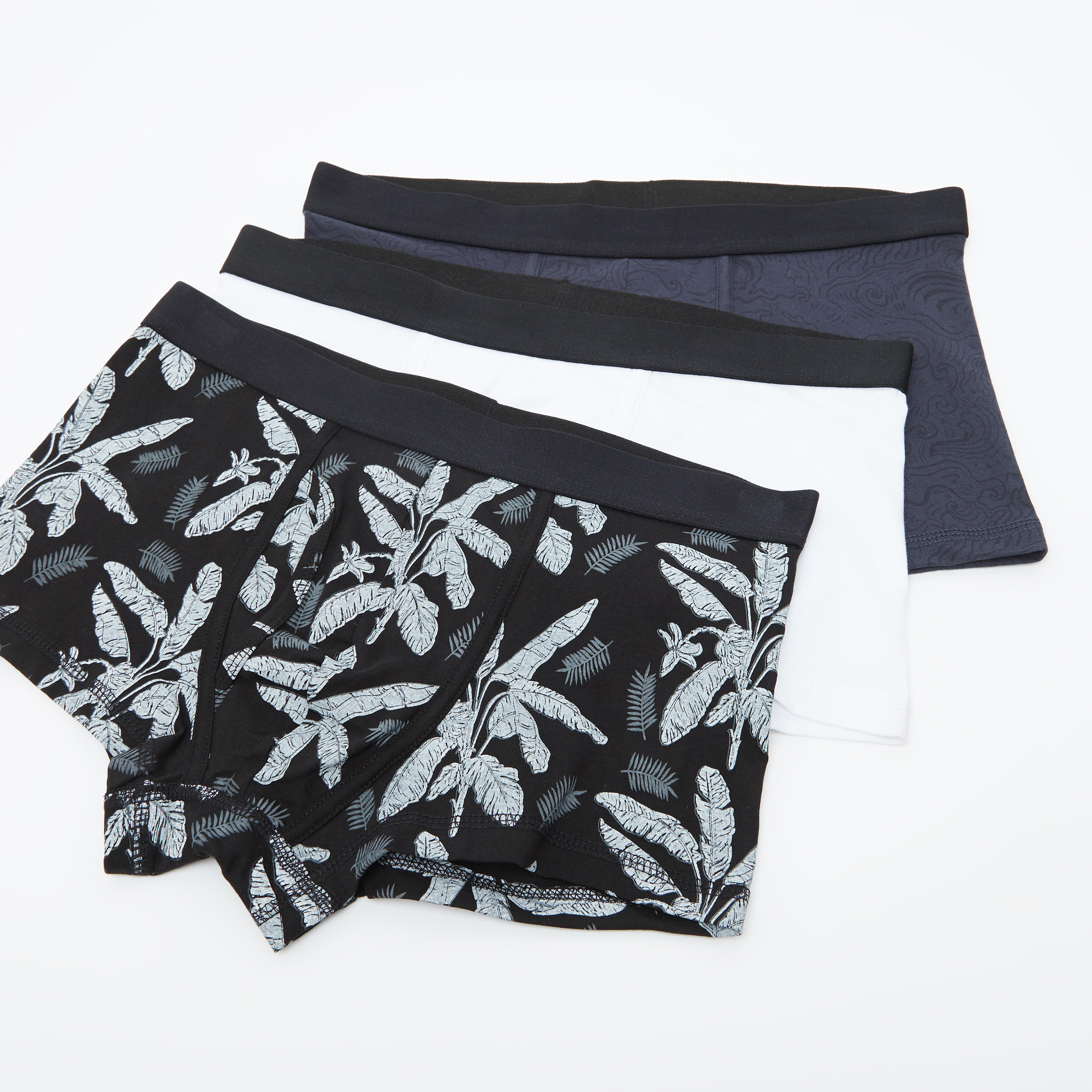 شورتات ترانك داخليّة متنوعة بخصر مطّاطي- طقم من 3 قطع-men-clothing-innerwear-underwear-image-1
