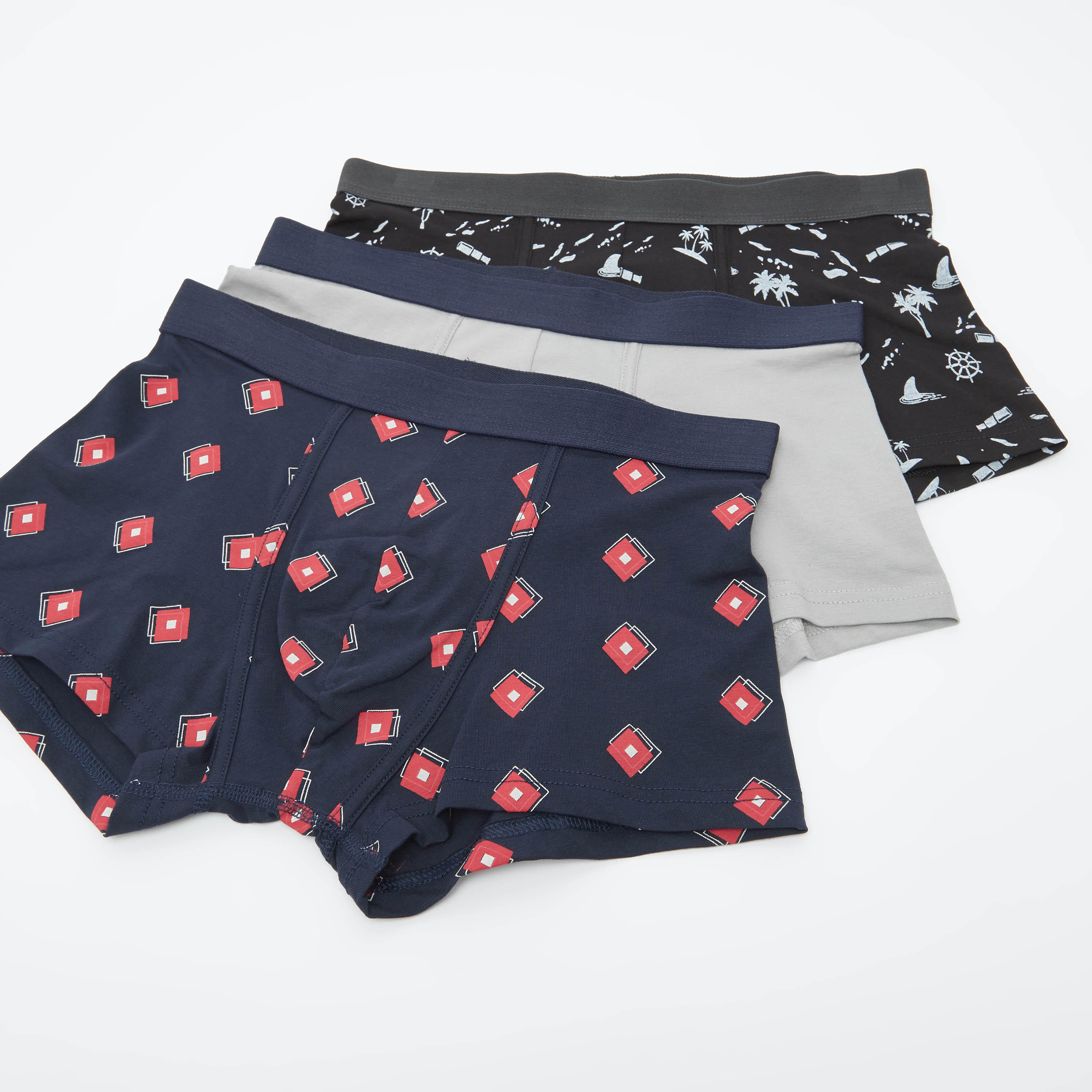 شورتات ترانك داخليّة متنوعة بخصر مطّاطي- طقم من 3 قطع-men-clothing-innerwear-underwear-image-1