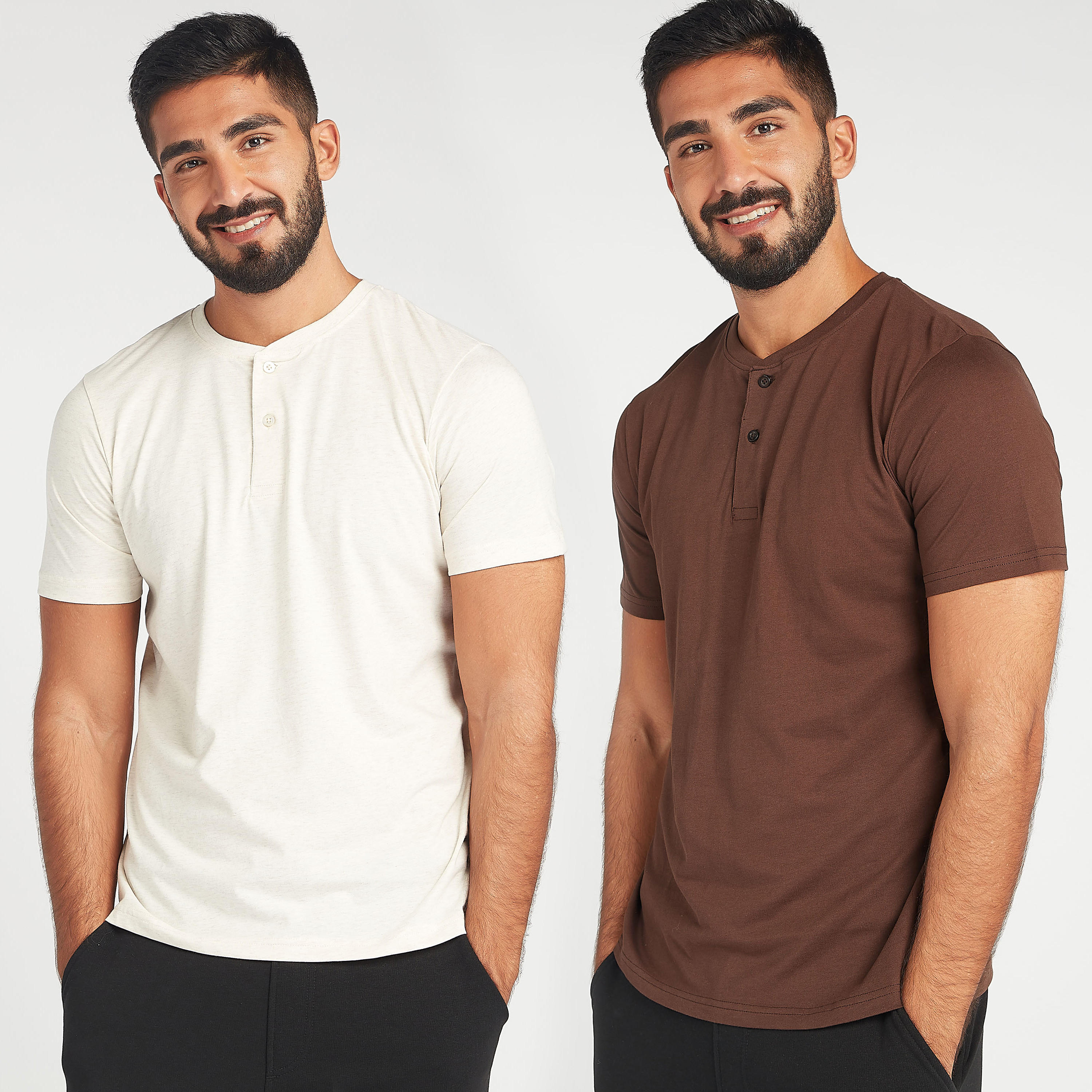 تيشيرت مستدام سادة بأكمام قصيرة - طقم من قطعتين-men-clothing-nightwear-tshirts-image-1