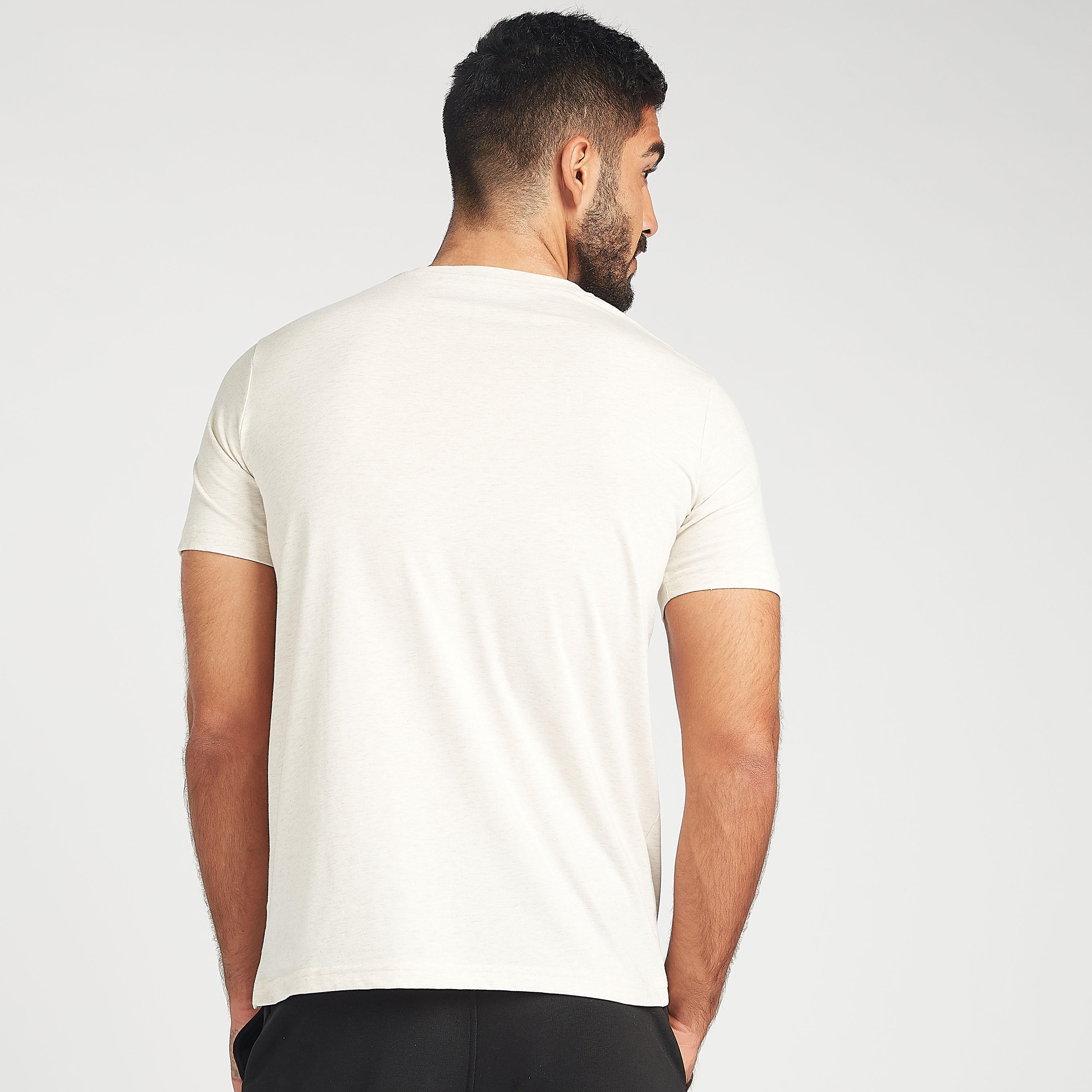 تيشيرت مستدام سادة بأكمام قصيرة - طقم من قطعتين-men-clothing-nightwear-tshirts-image-4